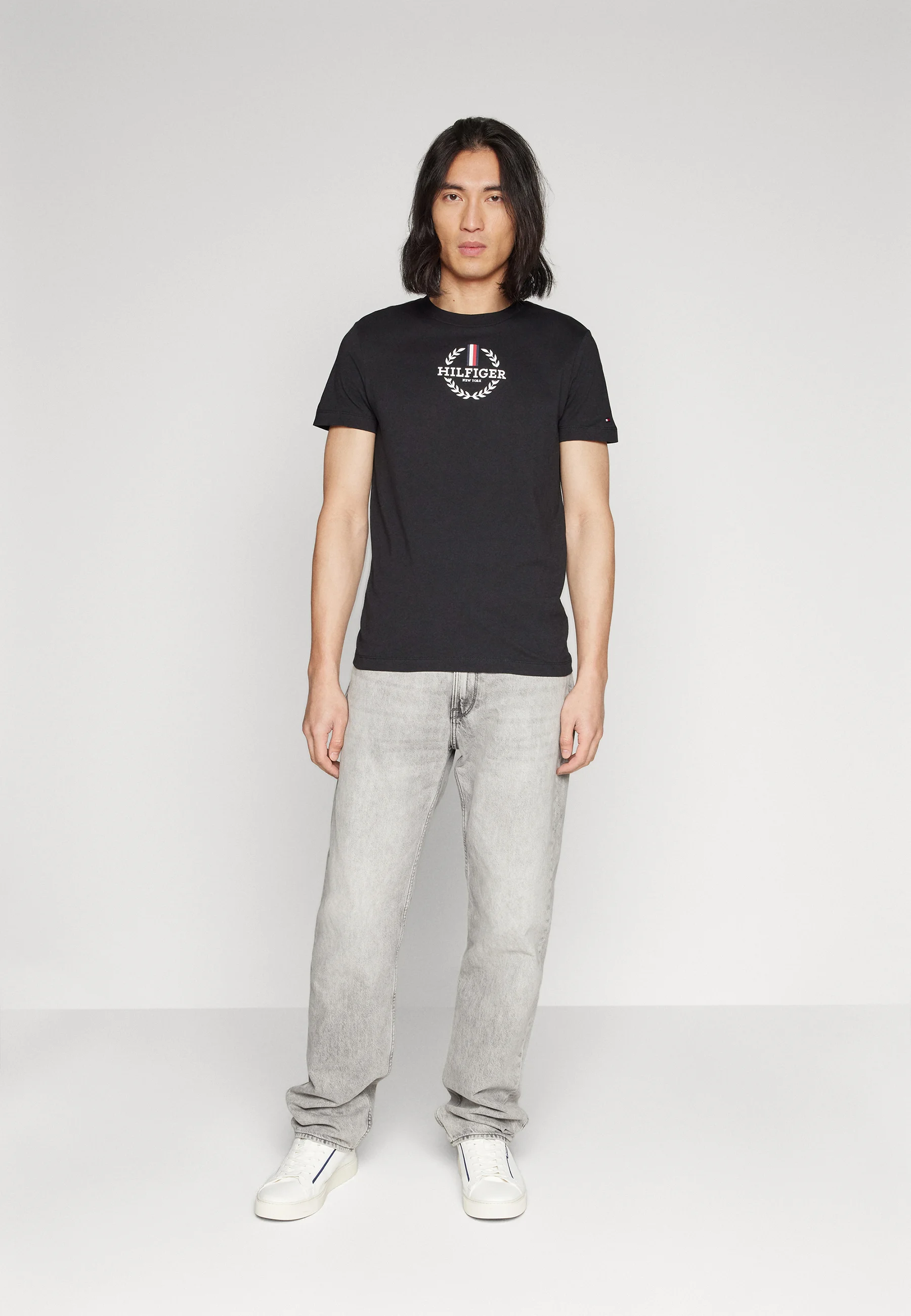 Tommy Hilfiger GLOBAL STRIPE WREATH TEE - Camiseta con estampado