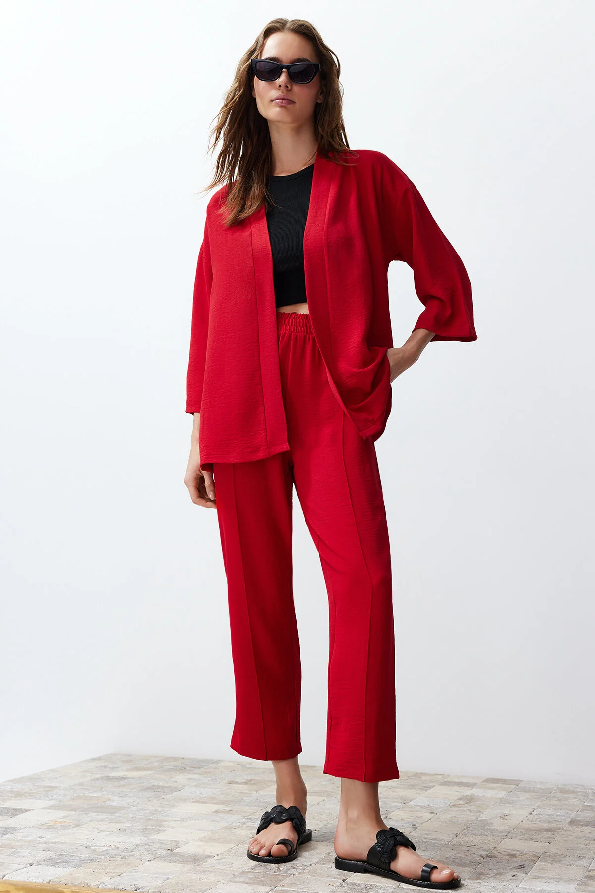 Trendyol Collection  Rotes gewebtes Kimono-Hosen-Bottom-Top-Set TWOSS24AU00037