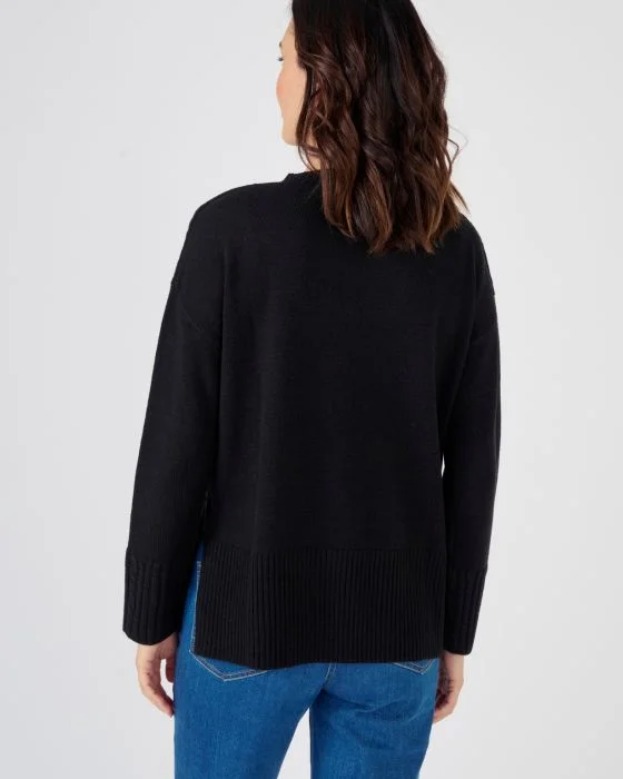 Pull col V à torsades