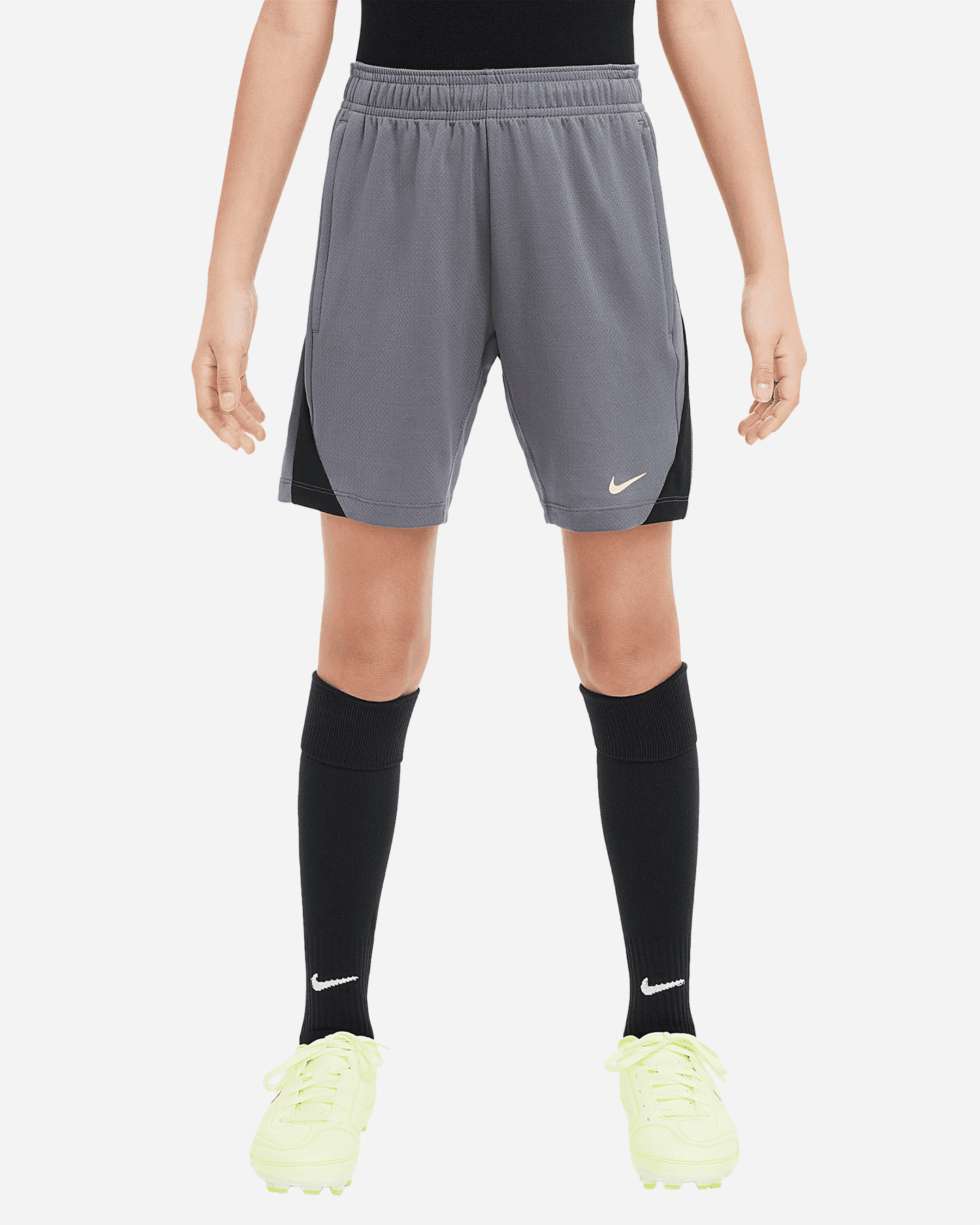 Futbalové šortky Nike Dri Fit Strike 24 Big Jr FN8419-069