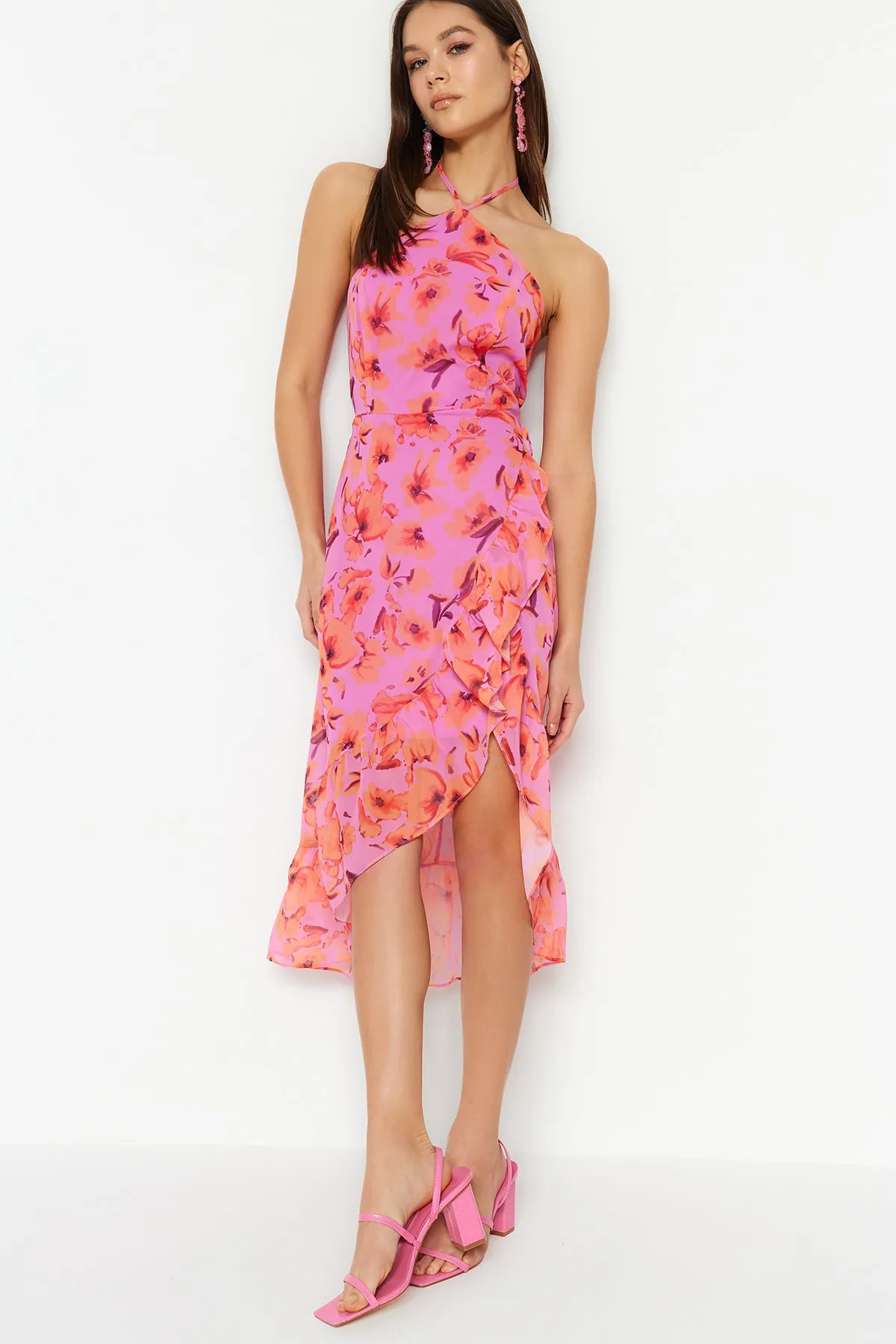 Trendyol Collection  Rosa Midi-Kleid mit gewebtem, gefüttertem, gekräuseltem, asymmetrischem Rock und Blumenmuster, gewebtes Kleid TWOSS23EL02012