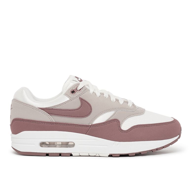 NIKE Air Max 1 