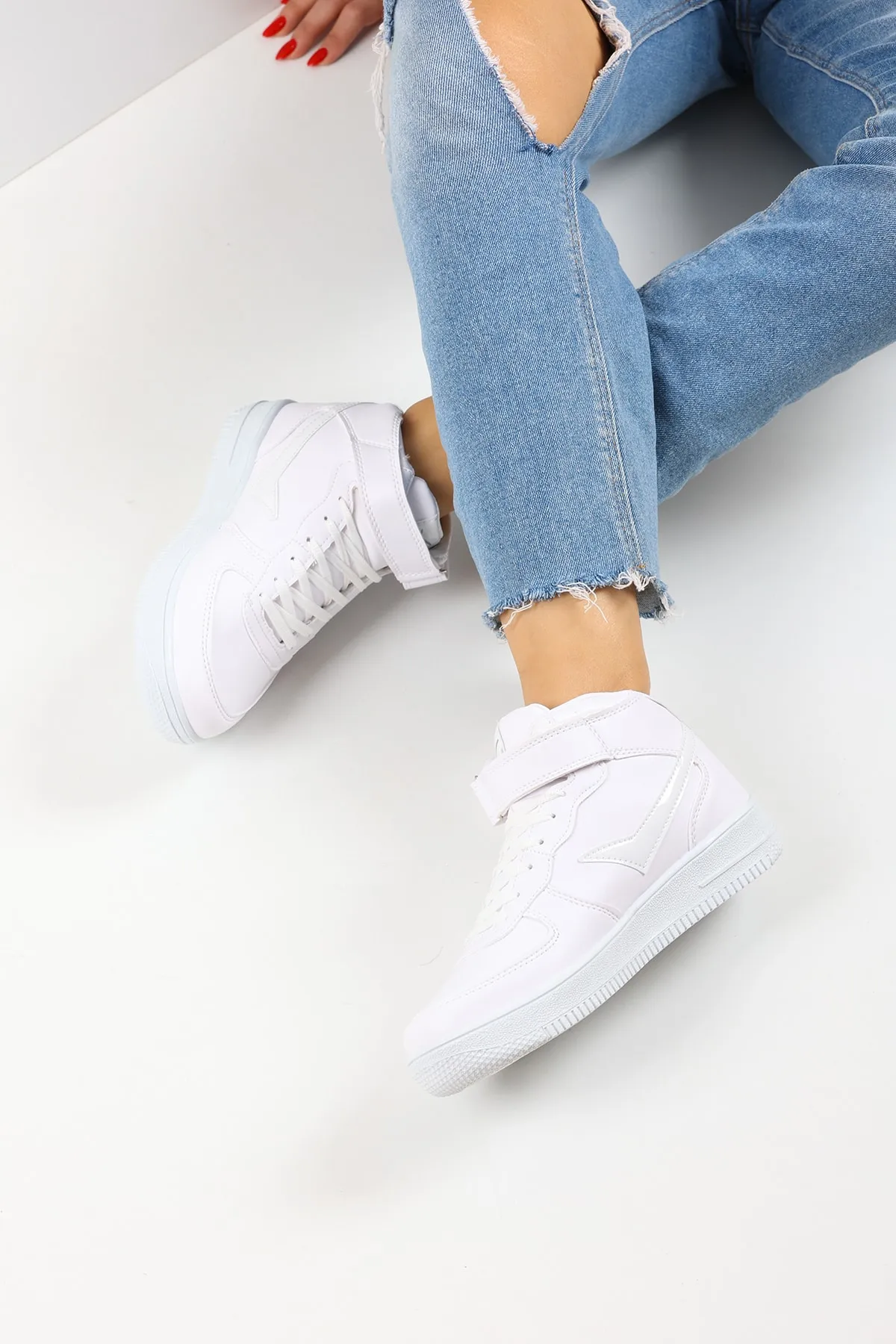 en7  Weiße Unisex Sneakers 2185