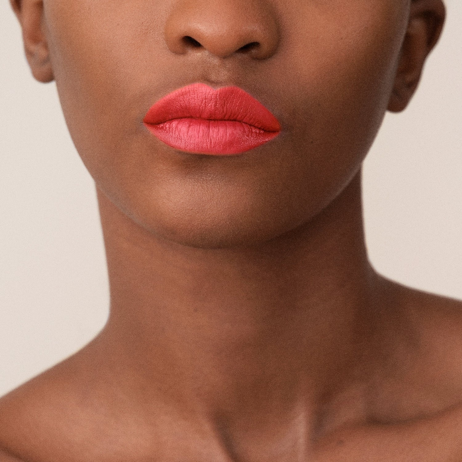 La Perla Beauty Nawilżająca szminka