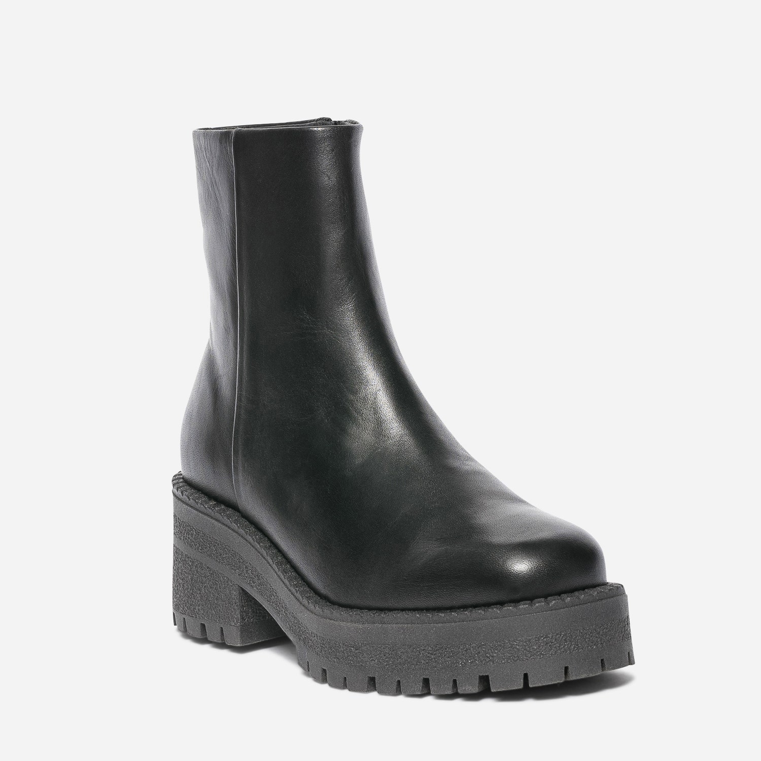 Boots TEXTO noir en cuir à semelle crantée