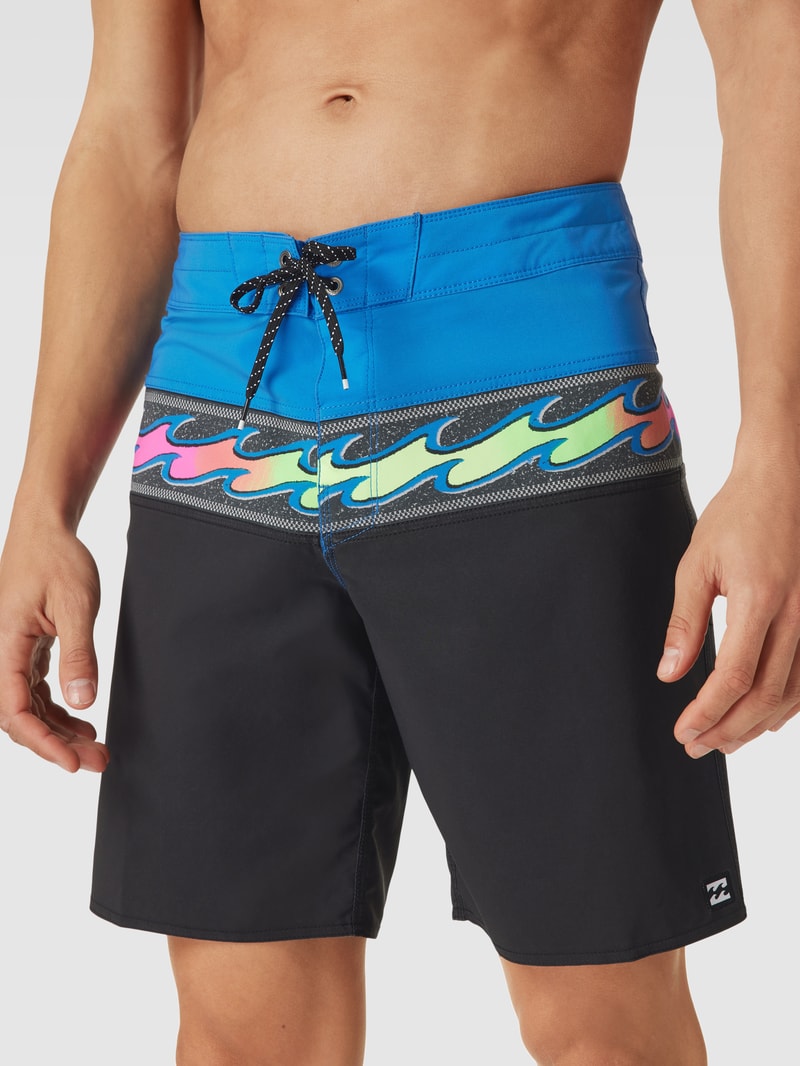 Badehose mit Allover-Muster Modell 'MOMENTUM in schwarz