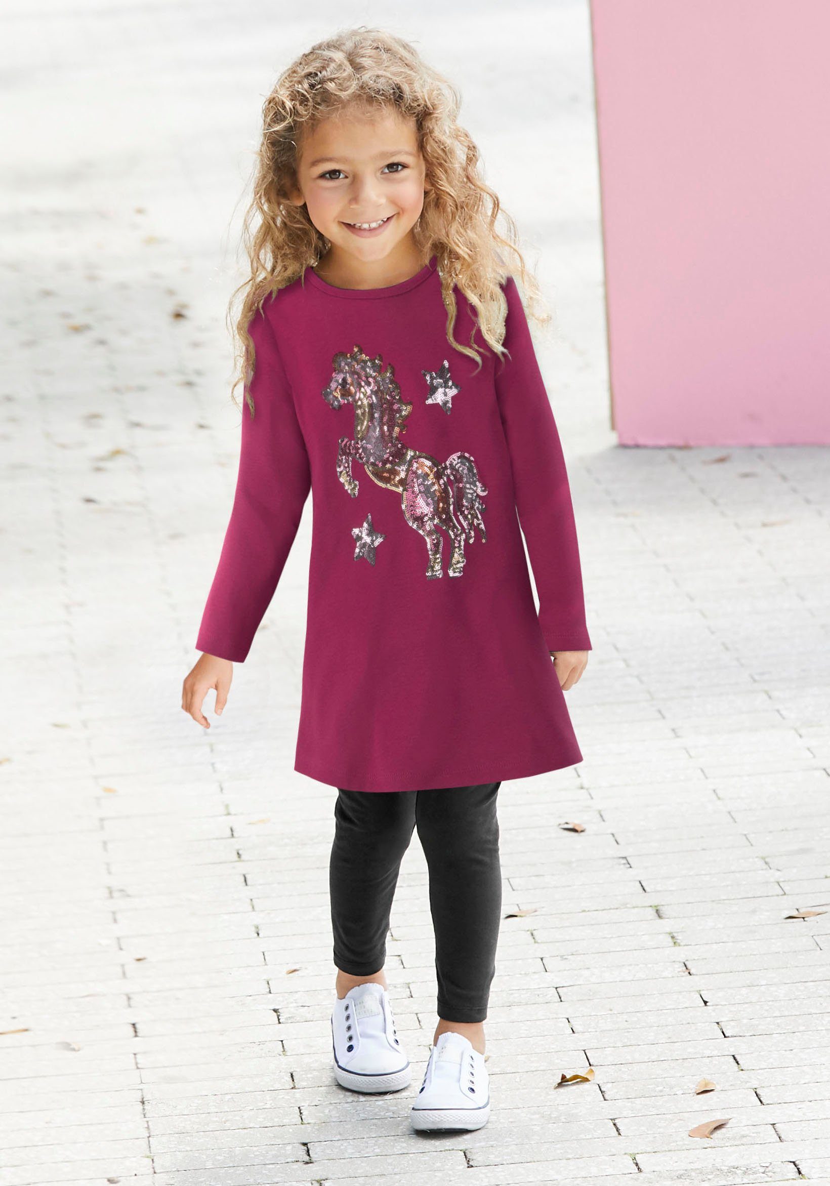 KIDSWORLD Langarmshirt PFERD in langer Form mit schönem Pferdemotiv aus Pailletten