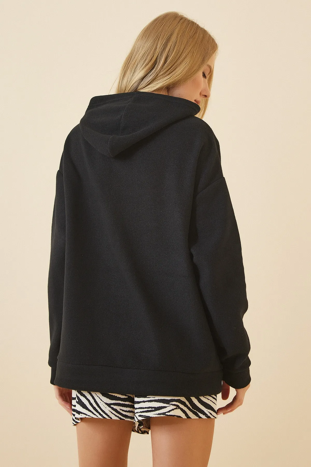 Happiness İstanbul  Sweatshirt - Schwarz - Regular Fit