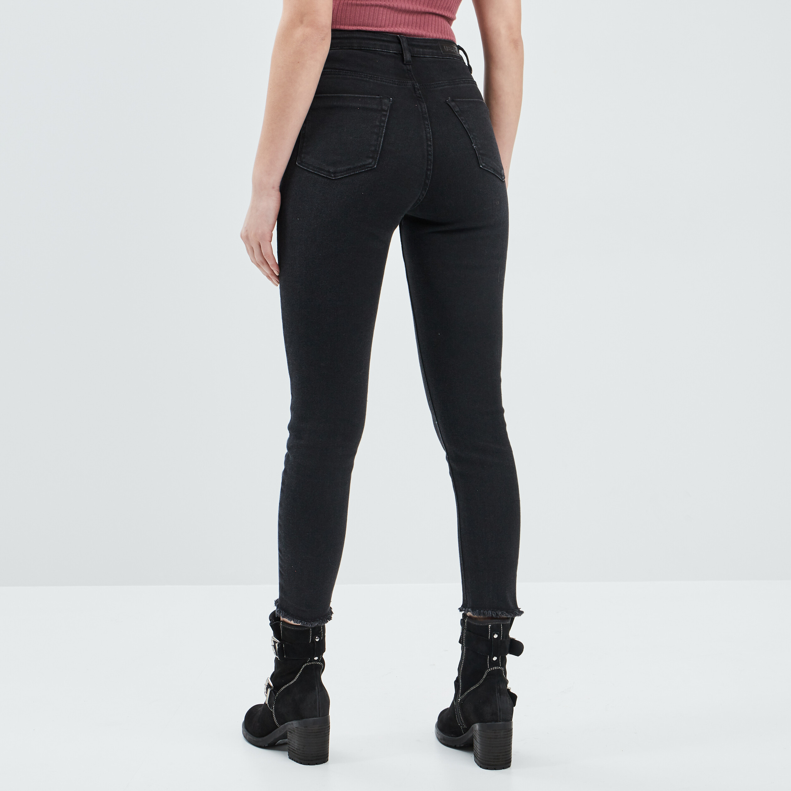 Jeans skinny Liberto denim noir femme | La Halle