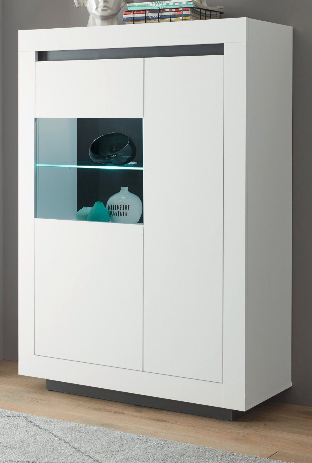 Furn.Design Highboard Rooky (Vitrine in matt weiß mit Anthrazit, 96 x 136 cm), mit viel Stauraum