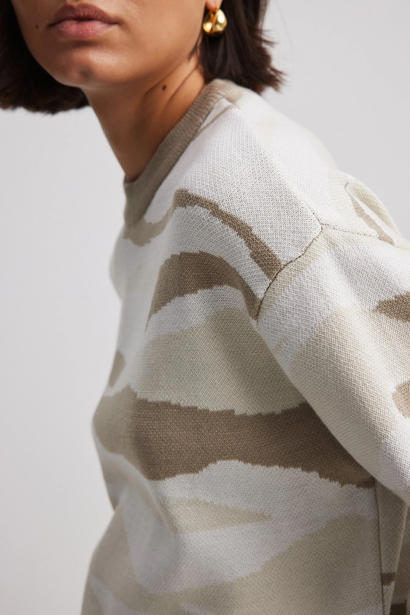 Jacquard-Strickpullover mit Rundhalsausschnitt