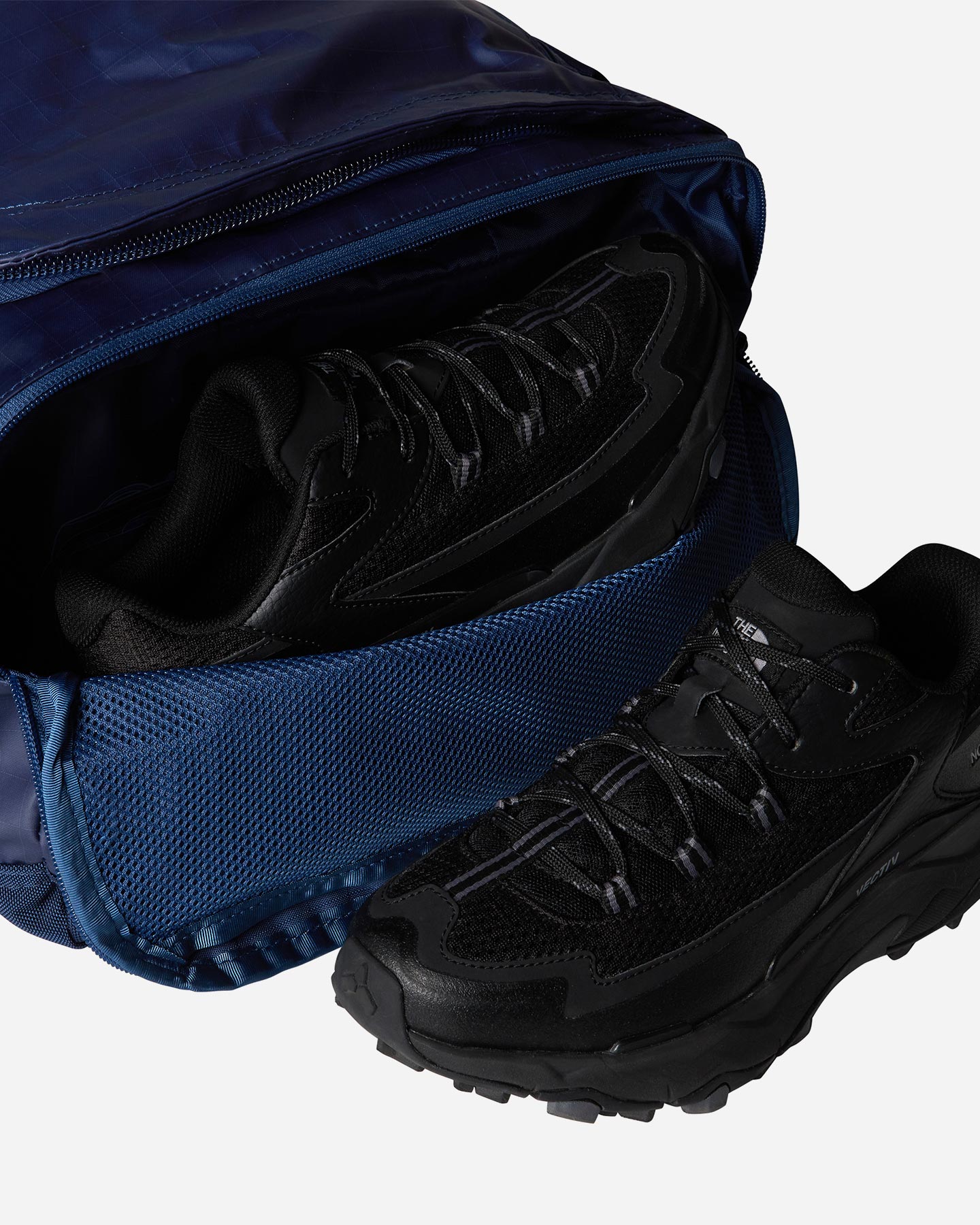 Cestovná taška The North Face Base Camp Voyager Duffel 42l NF0A52RQ9261