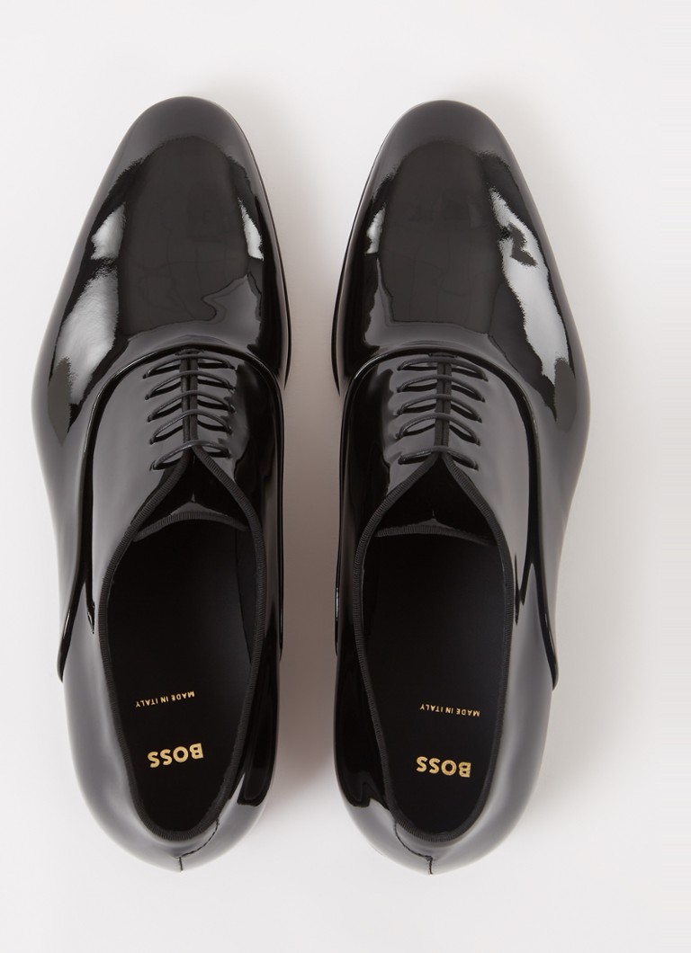 Pantofi Oxford care te vor împodobi cu catifeaua reiată și farmec de la HUGO BOSS