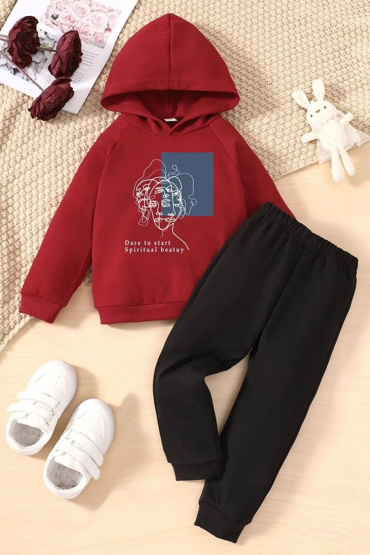 uyguntarz  Minimales Strichzeichnung-Trainingsanzug-Set für Kinder