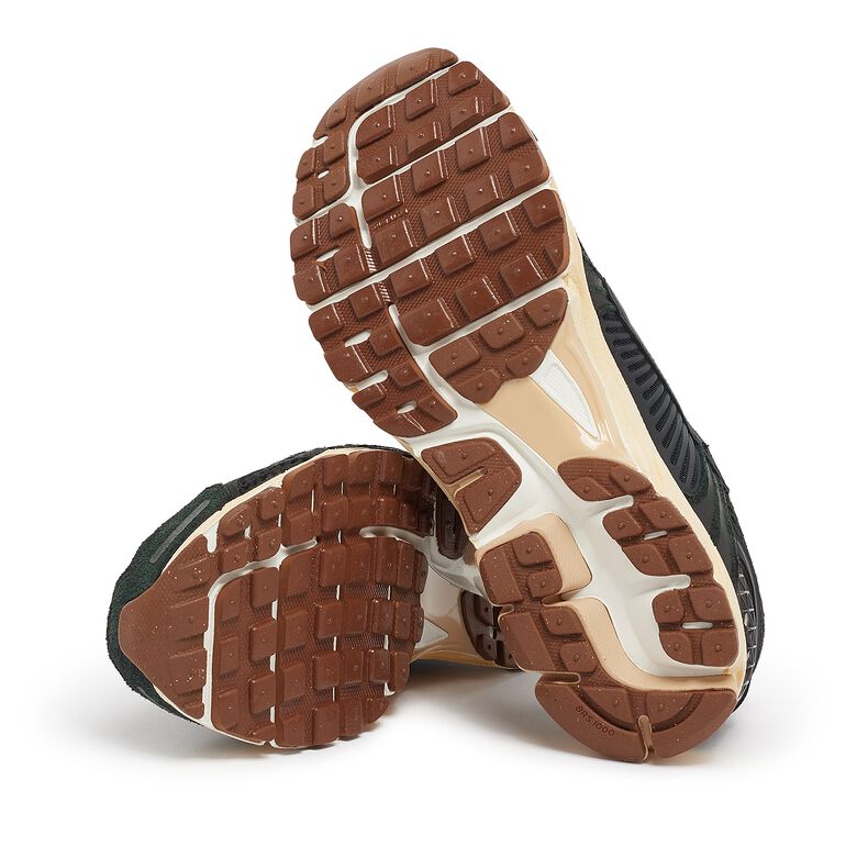 NIKE Wmns Zoom Vomero 5 PRM black/black-sesame-coconut milk