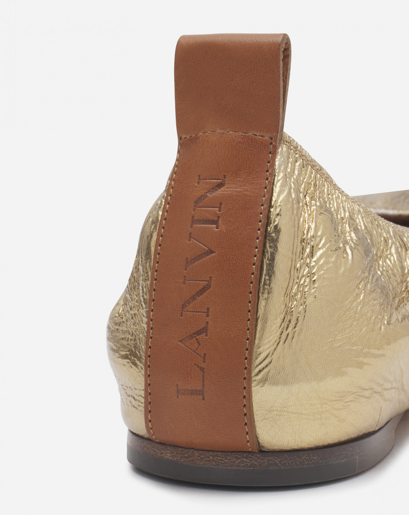 LA BALLERINE EN CUIR MÉTALLISÉ