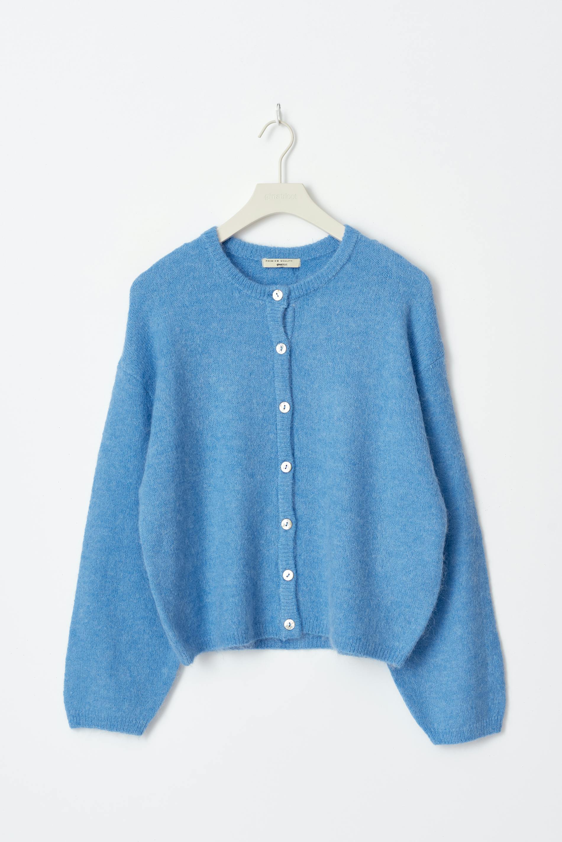 Knitted cardigan
