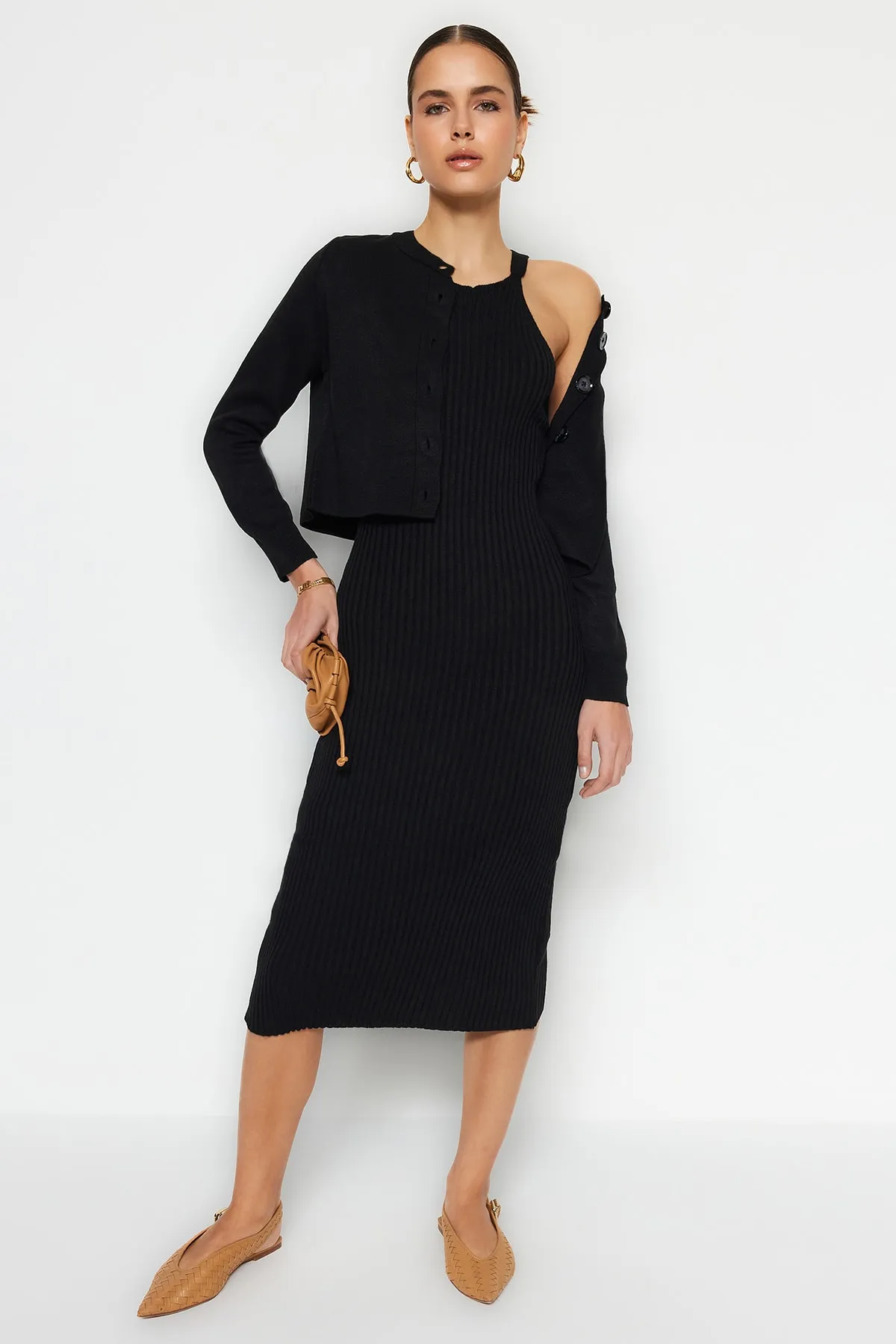 Trendyol Collection  Schwarzer Midi-Strick-Cardigan-Anzug TWOSS23EL00738