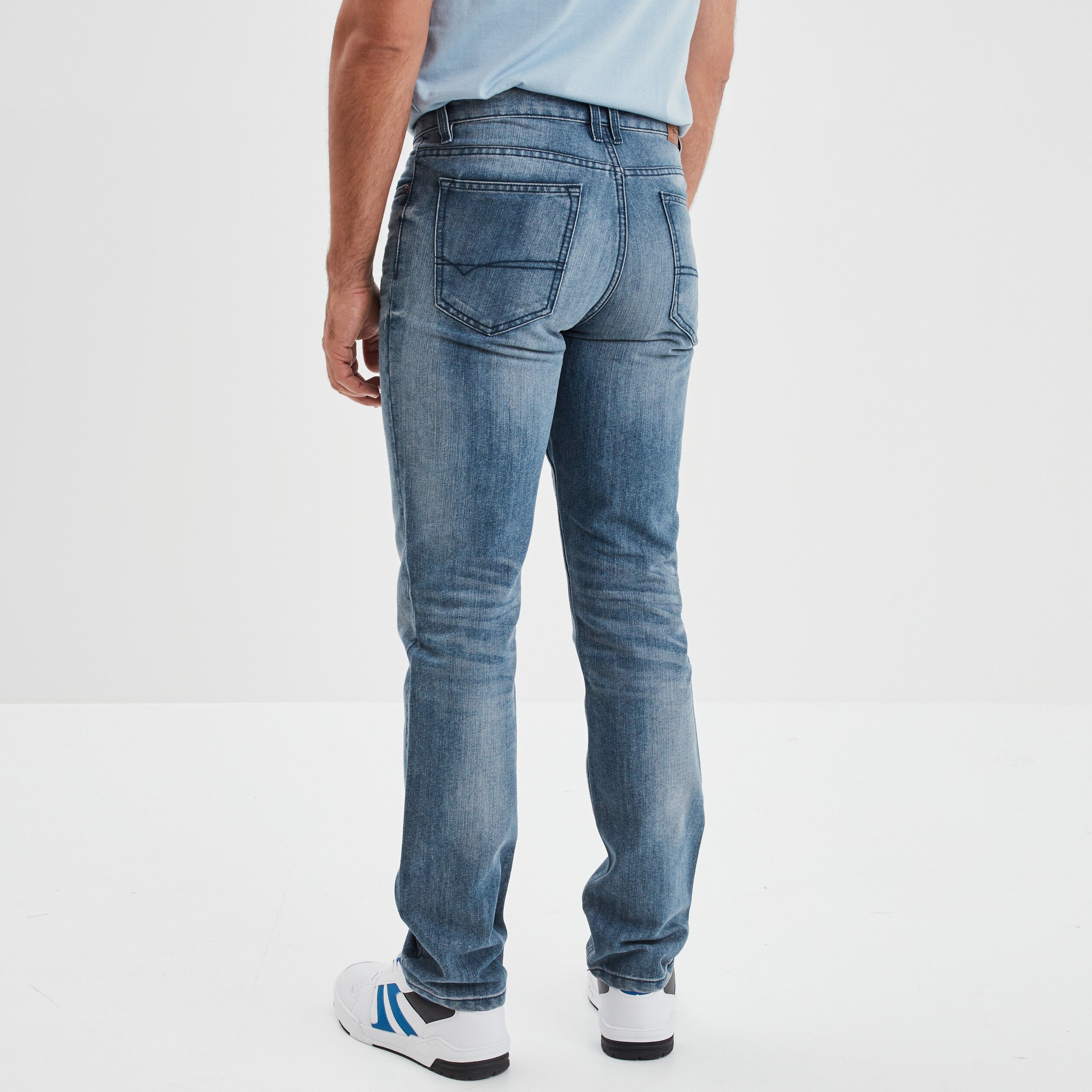 Jeans straight 5 poches Creeks denim bleach homme | La Halle