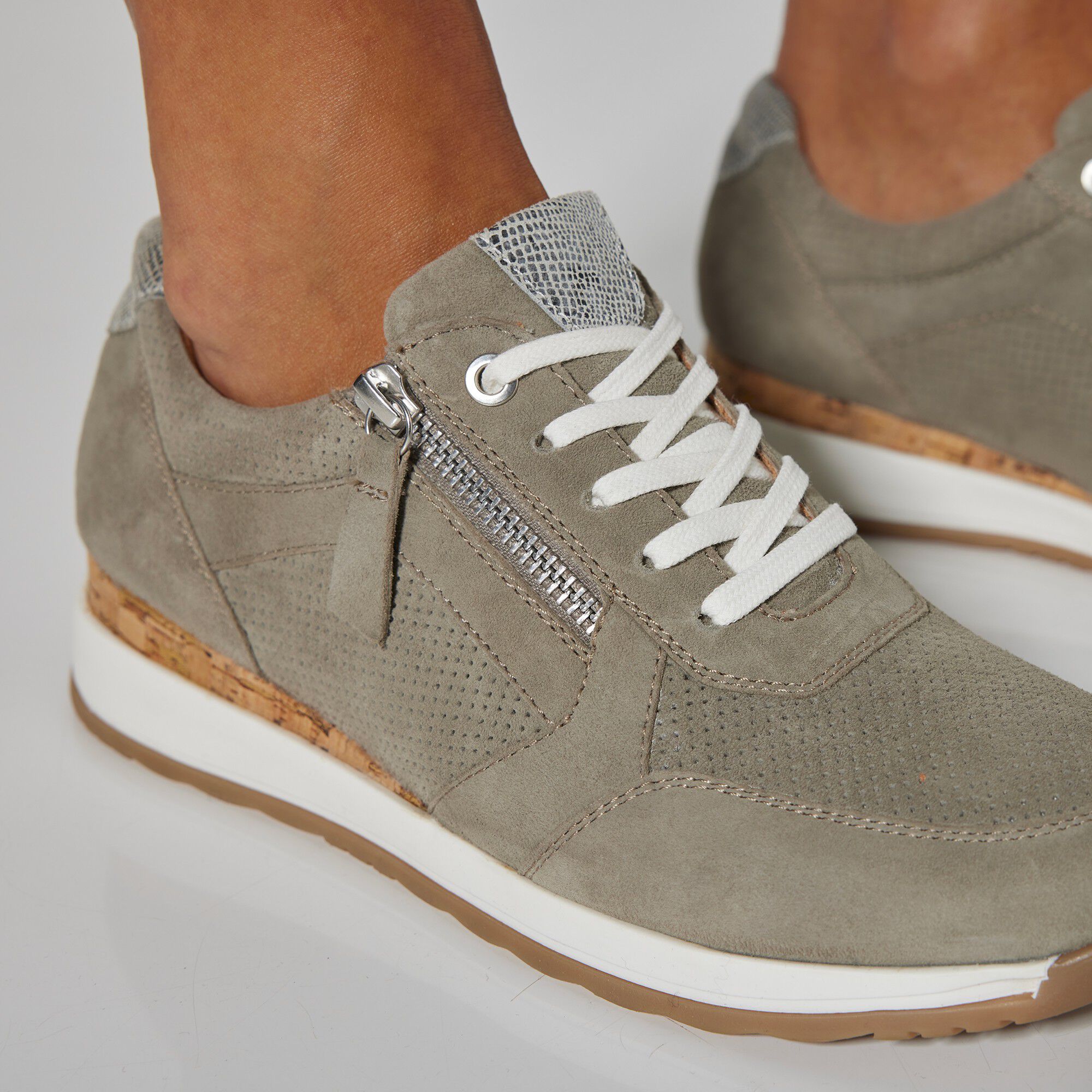 Baskets zippées en cuir souple à semelle bimatière