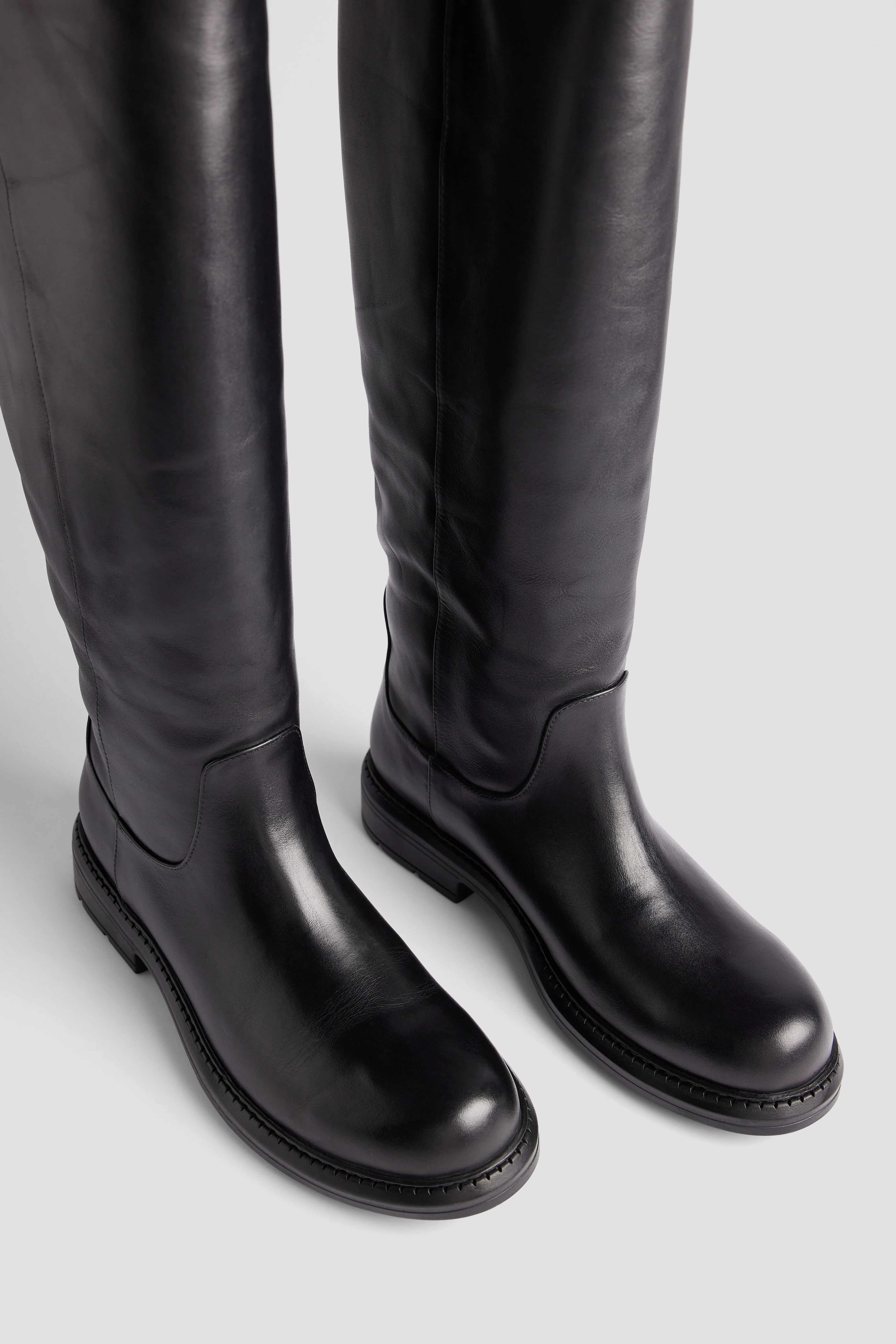 Lederstiefel mit breitem Schaft