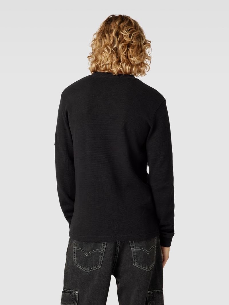Longsleeve aus Baumwolle mit Strukturmuster Modell 'WAFFLE' in black