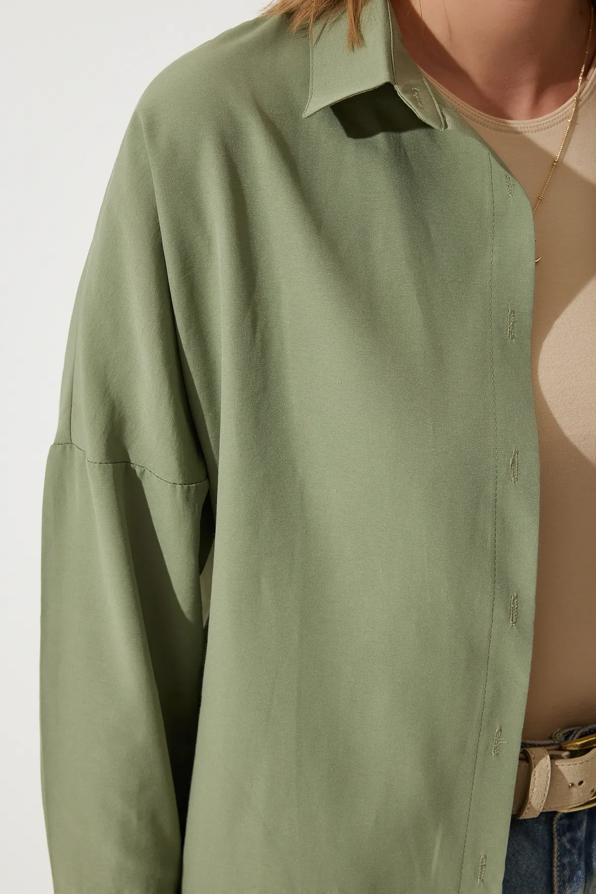Happiness İstanbul  Khakifarbenes, langes Basic-Shirt für Damen in Übergröße DD00842