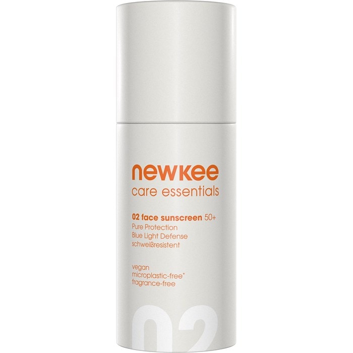 02 face sun screen SPF 50+