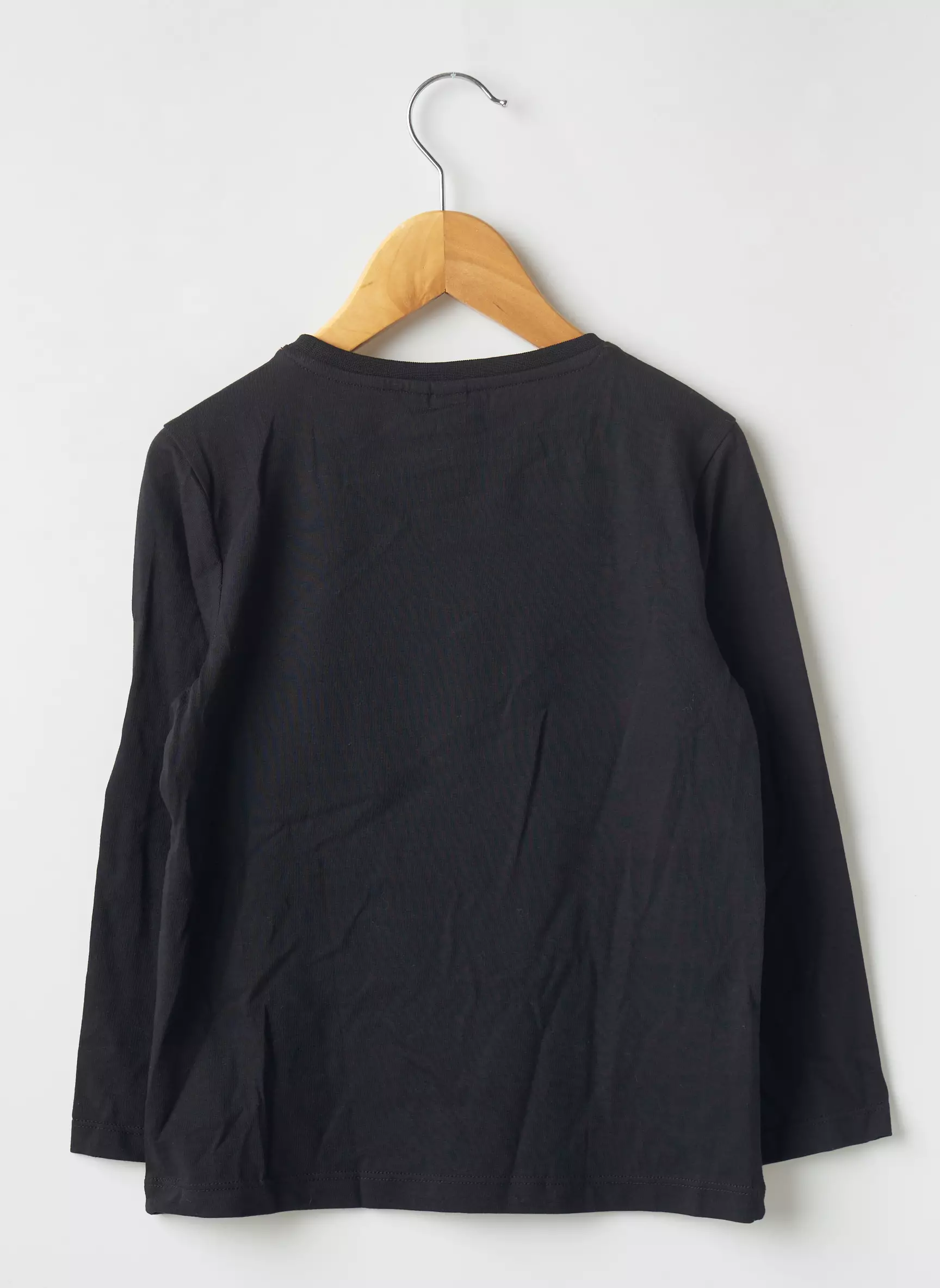 3 Pommes Tshirts Garcon couleur noir