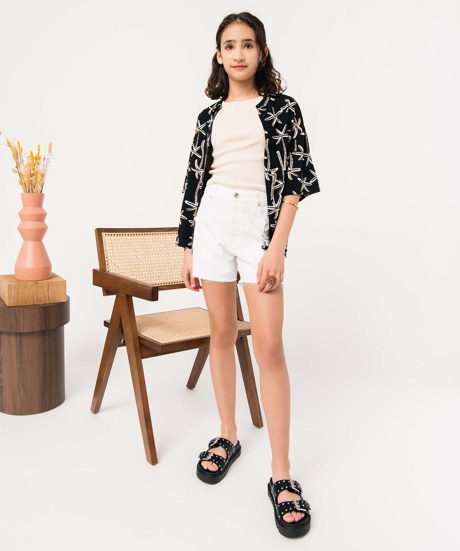 Chemise fille à manches courtes avec motifs palmiers imprime | GEMO