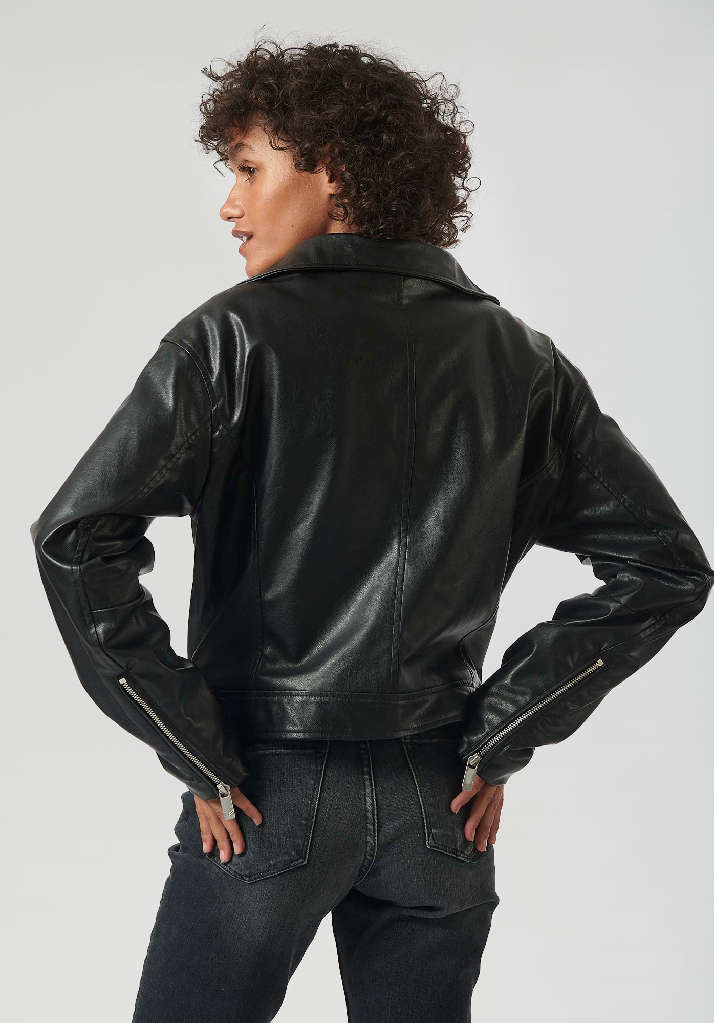 POOL   Veste noire femme
