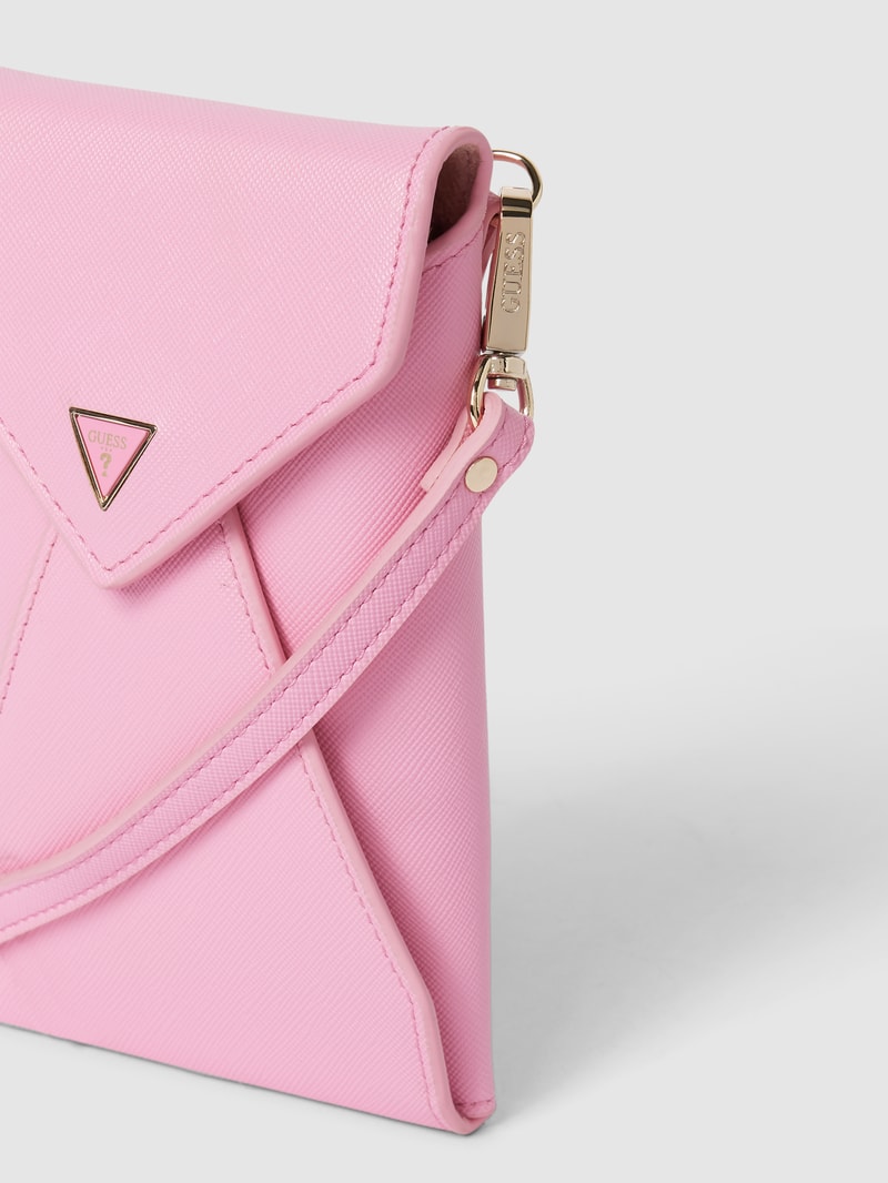 Handytasche mit Label-Applikation in mint