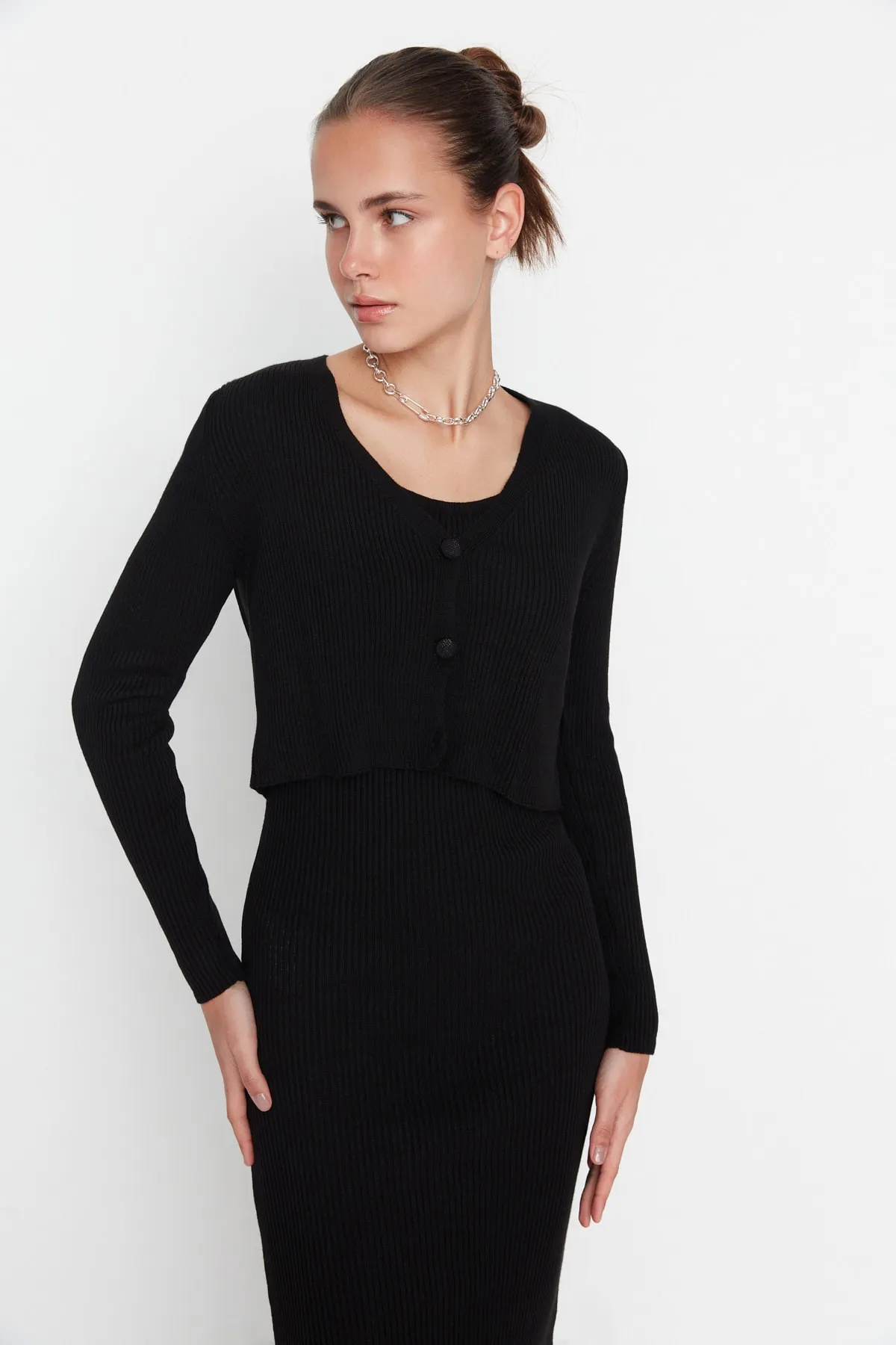Trendyol Collection  Schwarz Schwarzer, taillierter Midi-Strick-Cardigan-Anzug TWOSS21EL0208 Kleid TWOSS21EL0208