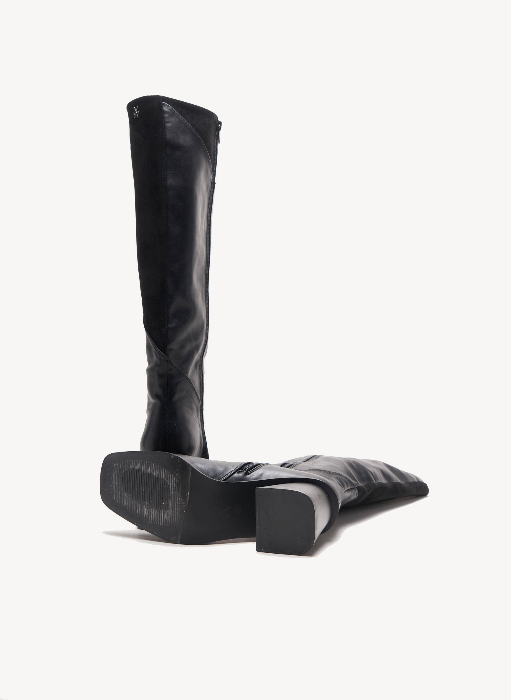 Vanessa Wu Bottes Femme couleur noir