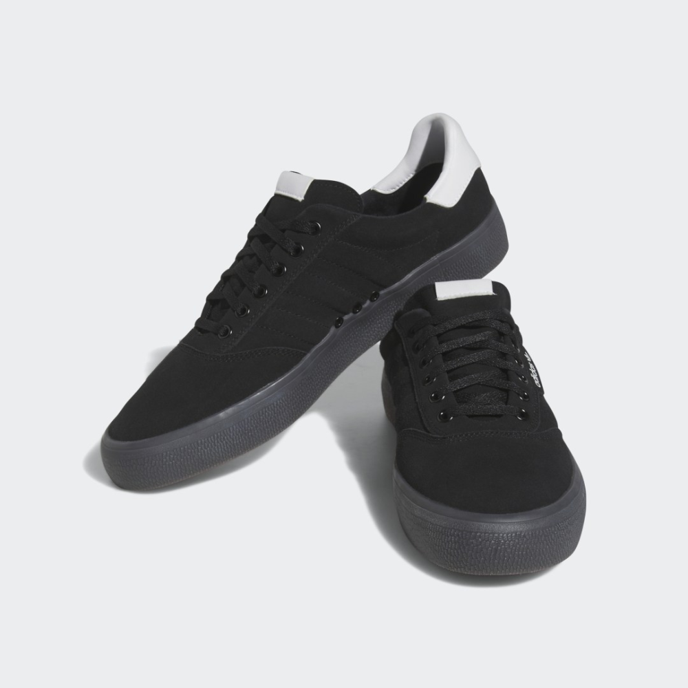 adidas 3MC HR0065 / schwarz