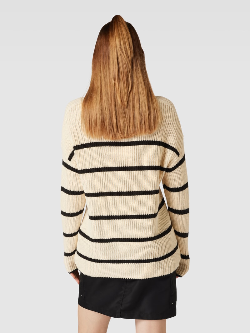 Strickpullover mit Streifenmuster Modell 'PERNILLE' in ecru