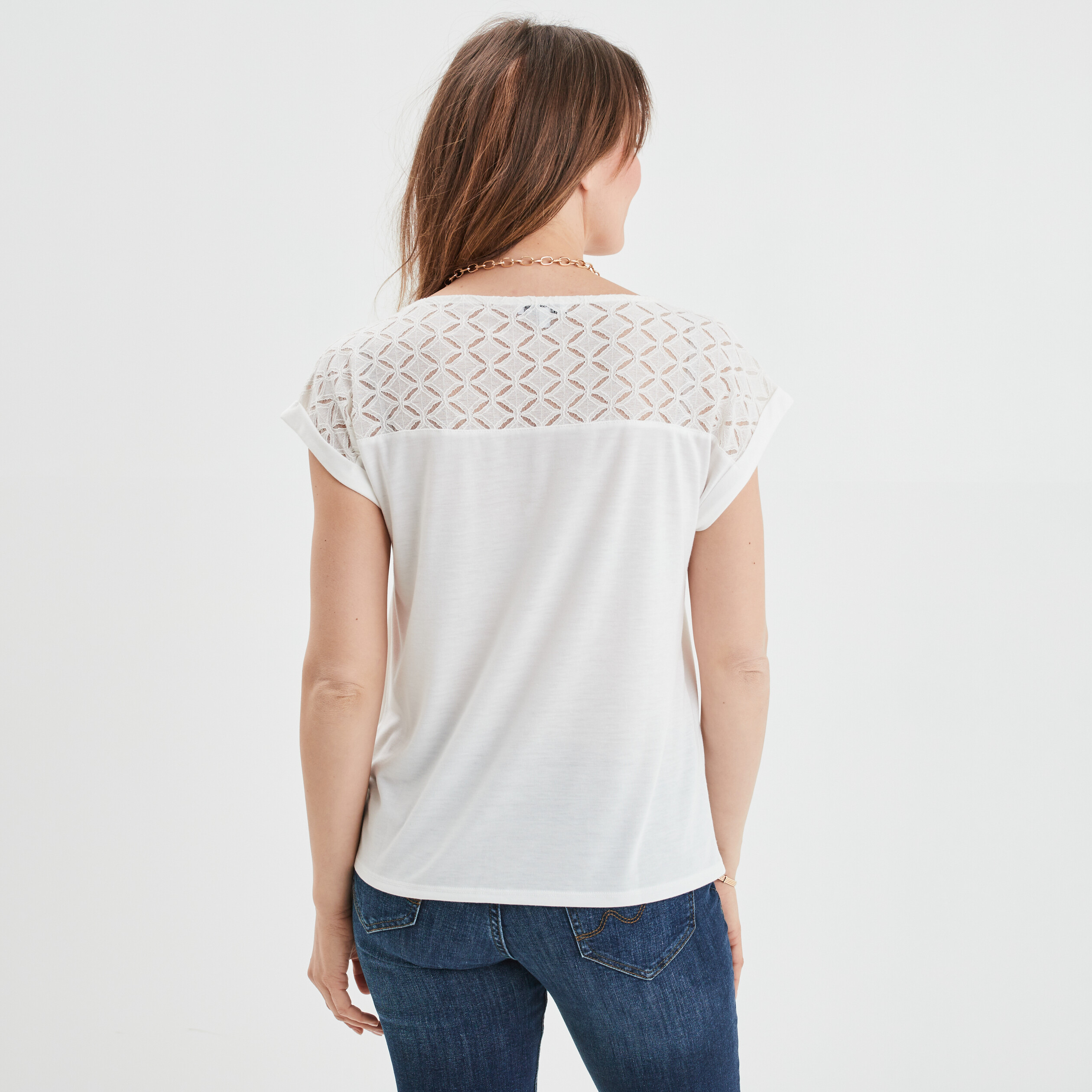 T-shirt col en V dentelle épaules et dos blanc femme | La Halle