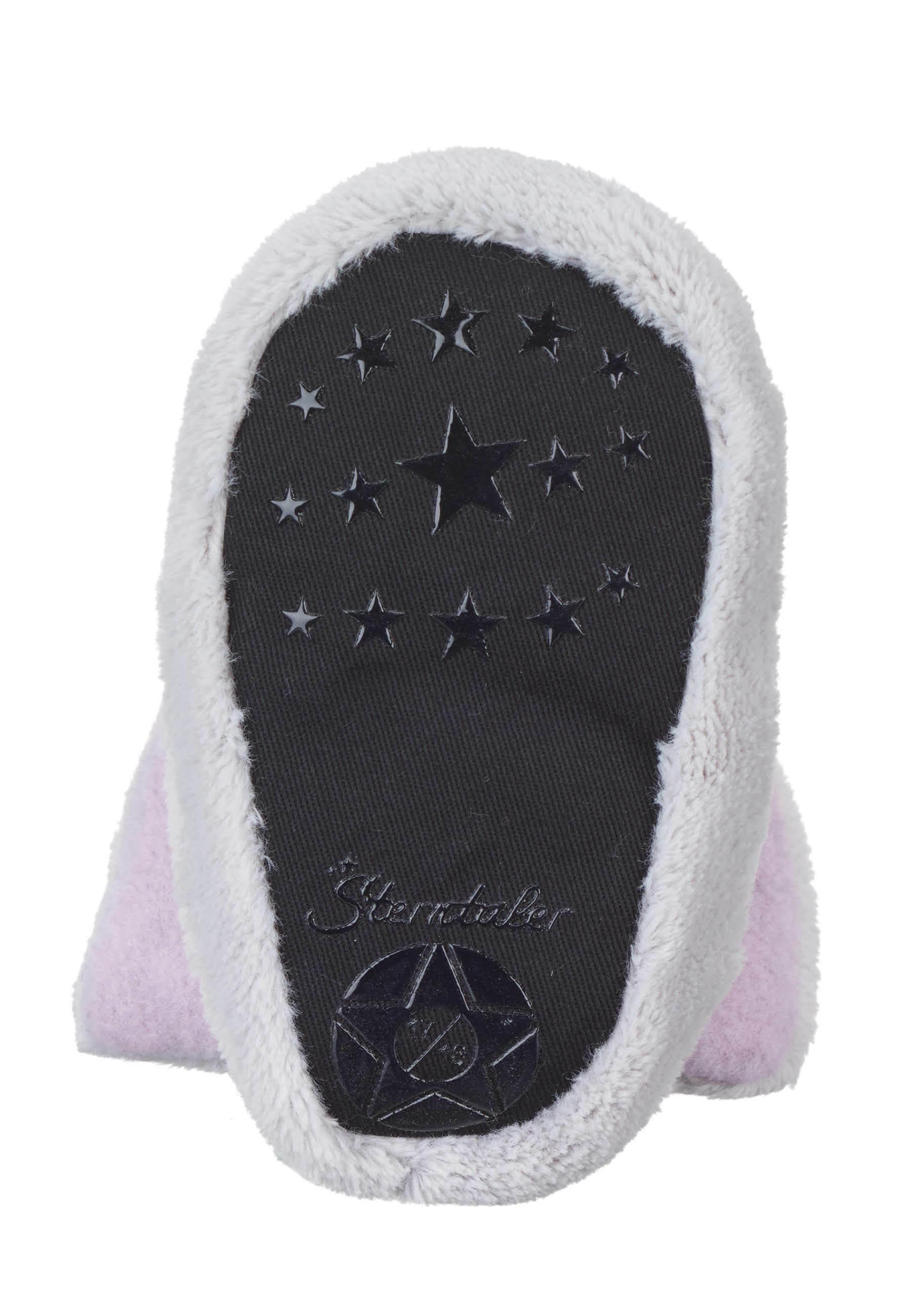 Babyschuhe in verschiedenen Unifarben