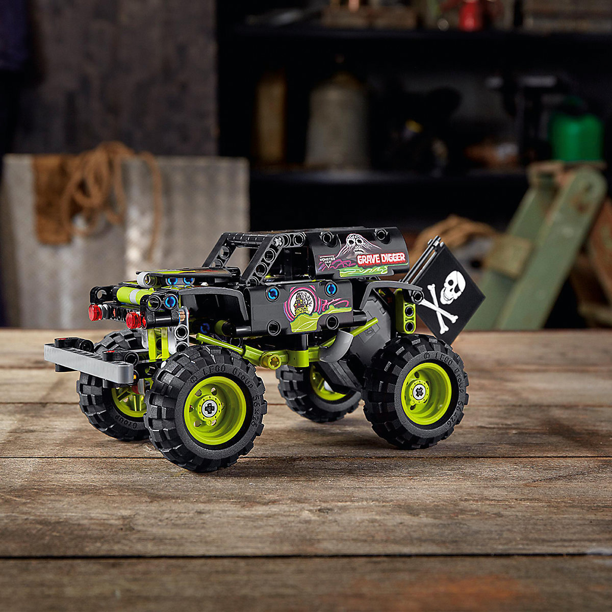 LEGO® Technic 42118 Monster Jam™  Grave Digger™