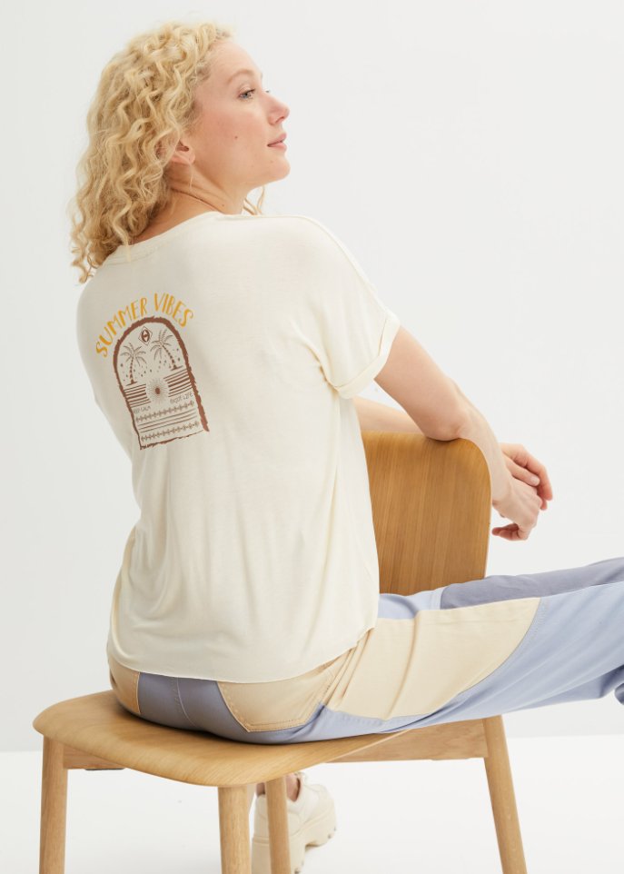 Shirt mit Druck am Rücken