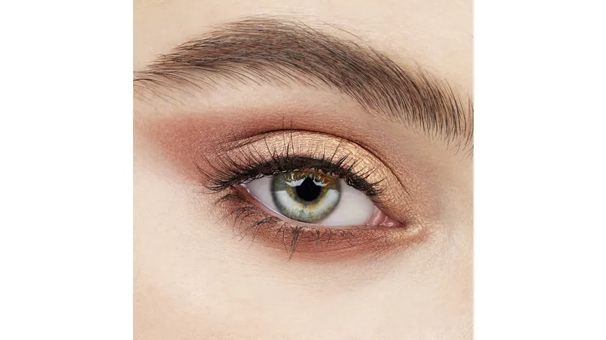 essence Light as a feather 3D faux mink lashes light up your life