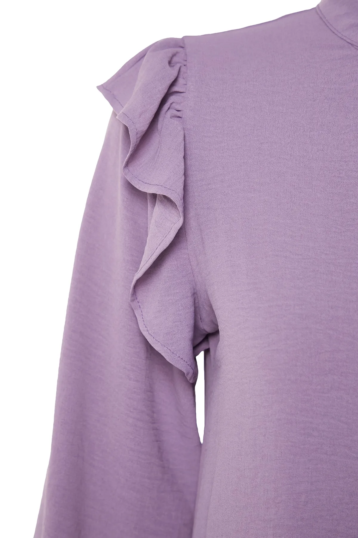 Trendyol Modest  Lilafarbenes, gewebtes Aerobin-Hemdkleid mit Rüschen an den Schultern TCTSS23EB00107