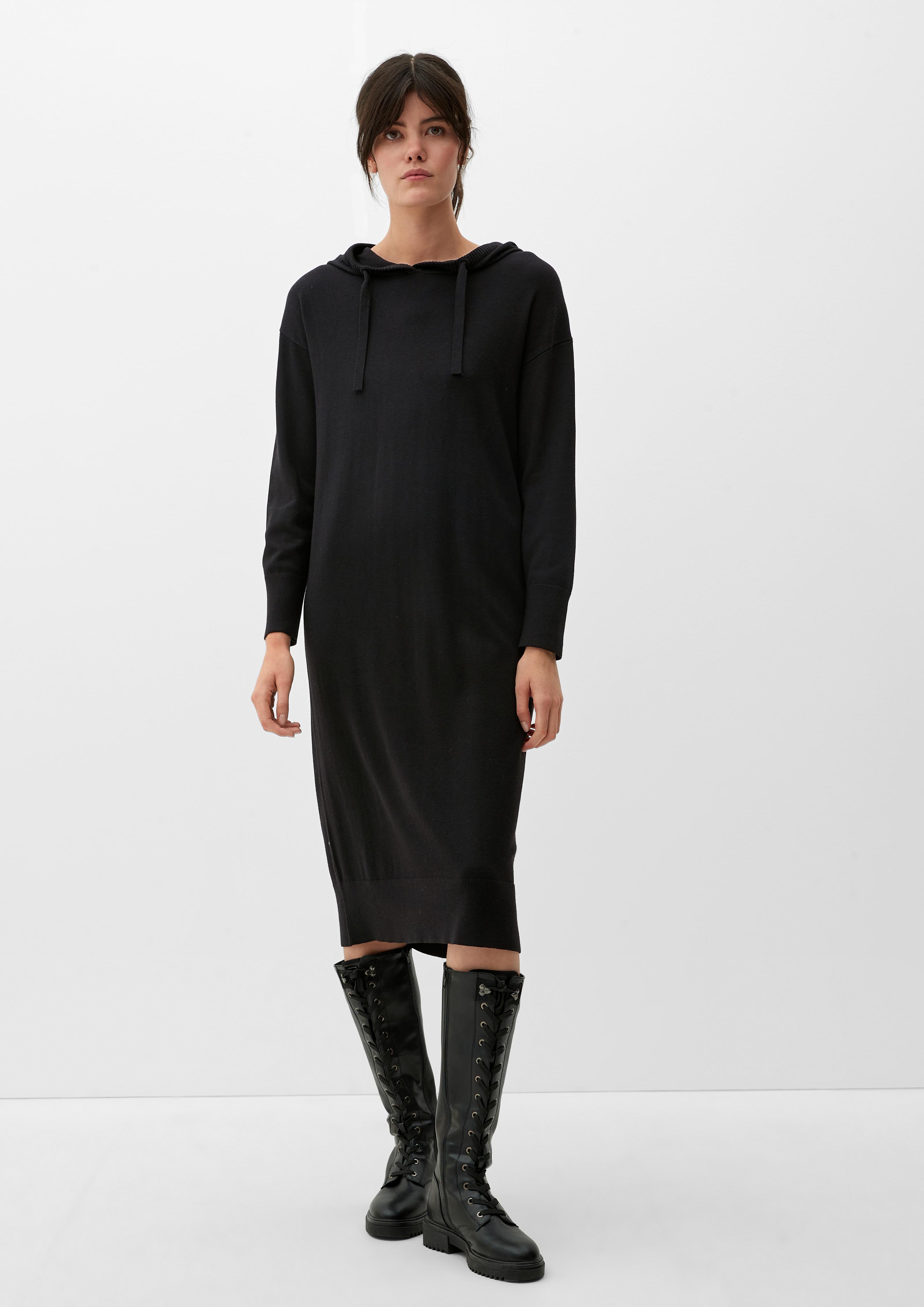 Kapuzenkleid aus Viskosemix  2121294-9999