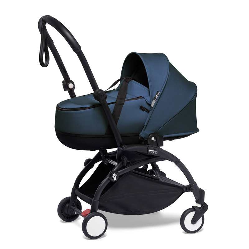 Poussette Yoyo2 4 roues châssis noir nacelle bleu marine Babyzen