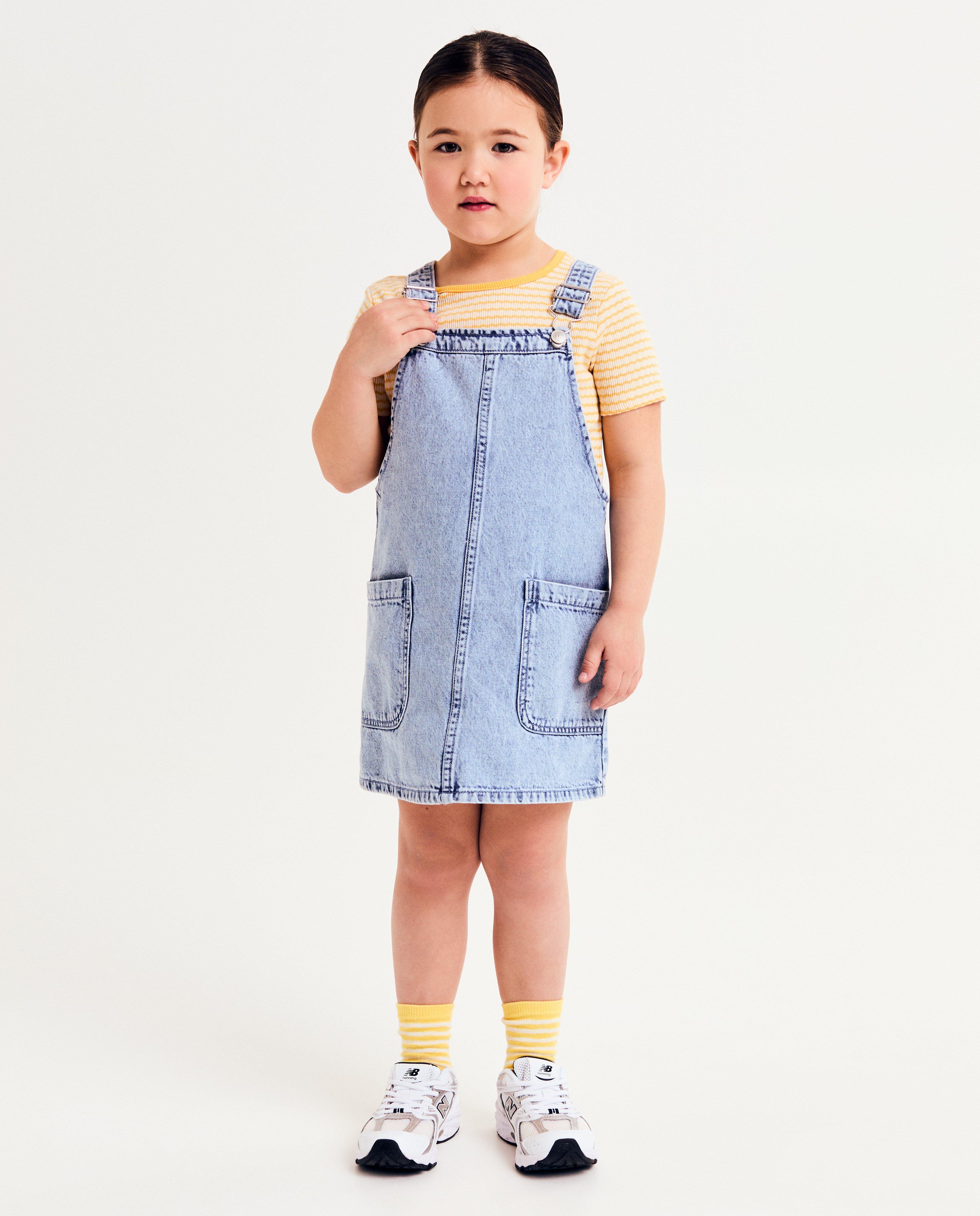 Rochie salopetă din denim Elisabeth Lucie Baeten, albastru deschis