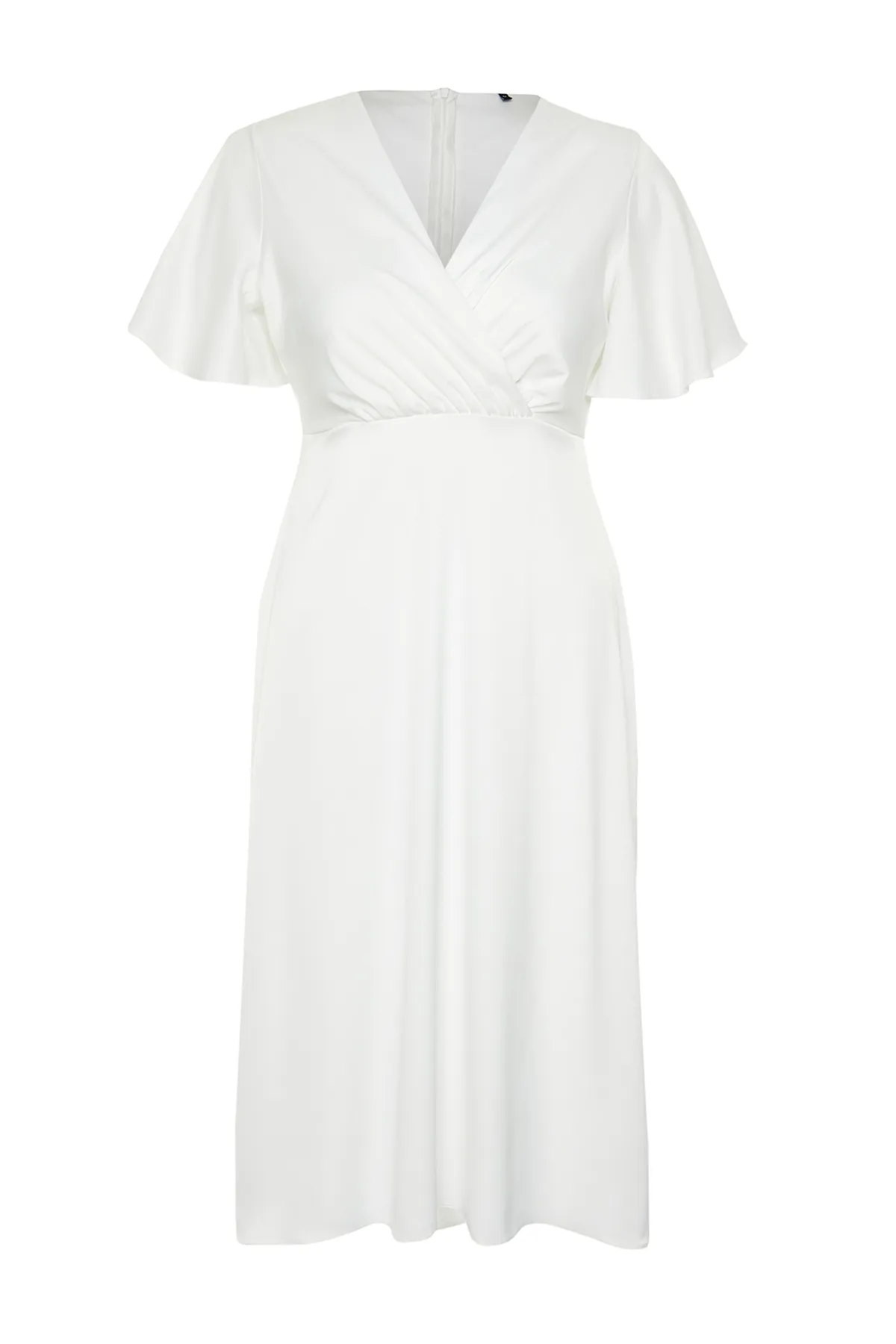 Trendyol Curve  Zweireihiges, gewebtes Brautkleid aus weißem Satin TBBSS24AH00106