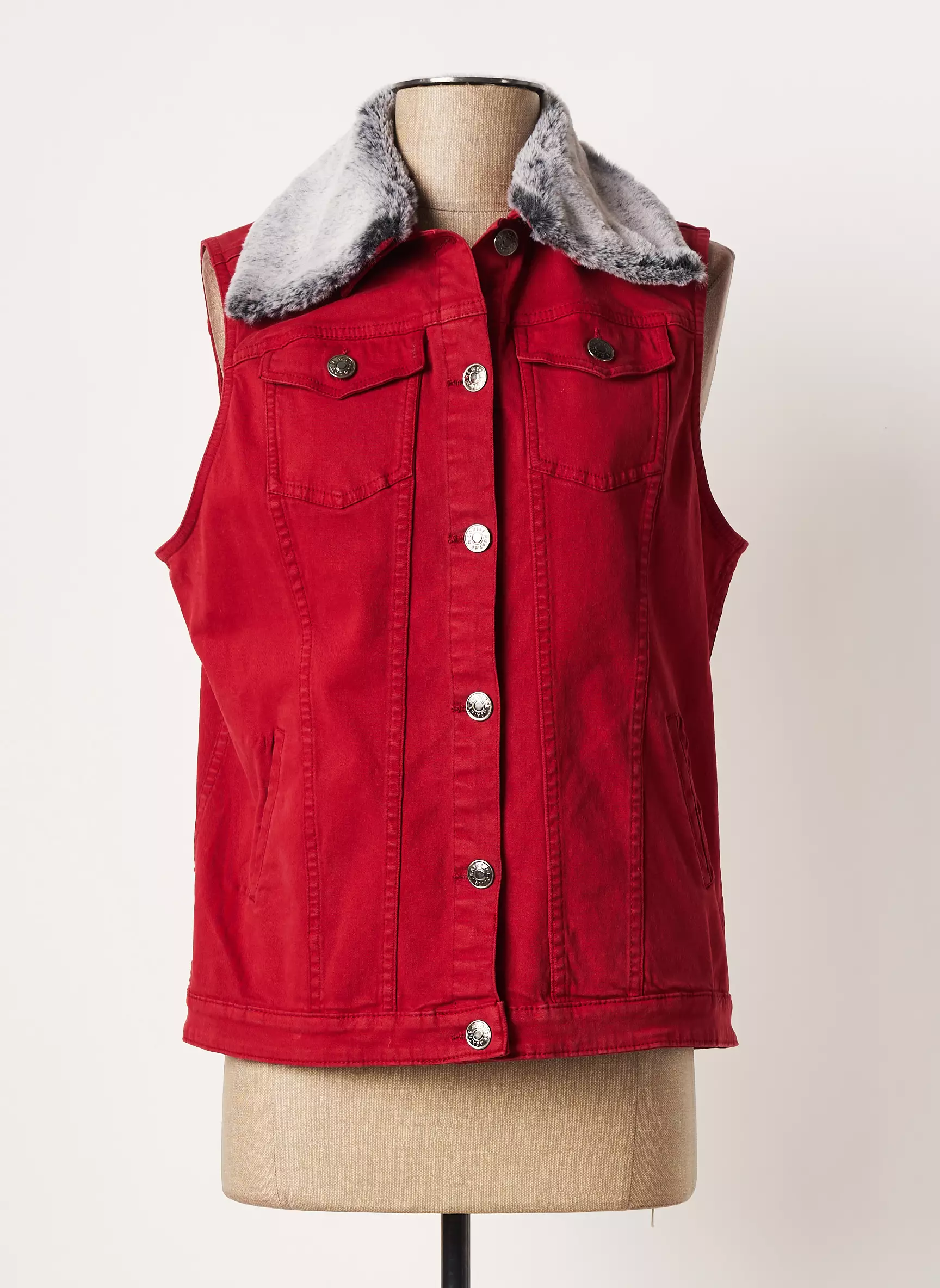 Agathe   Louise Vestecasual Femme couleur rouge