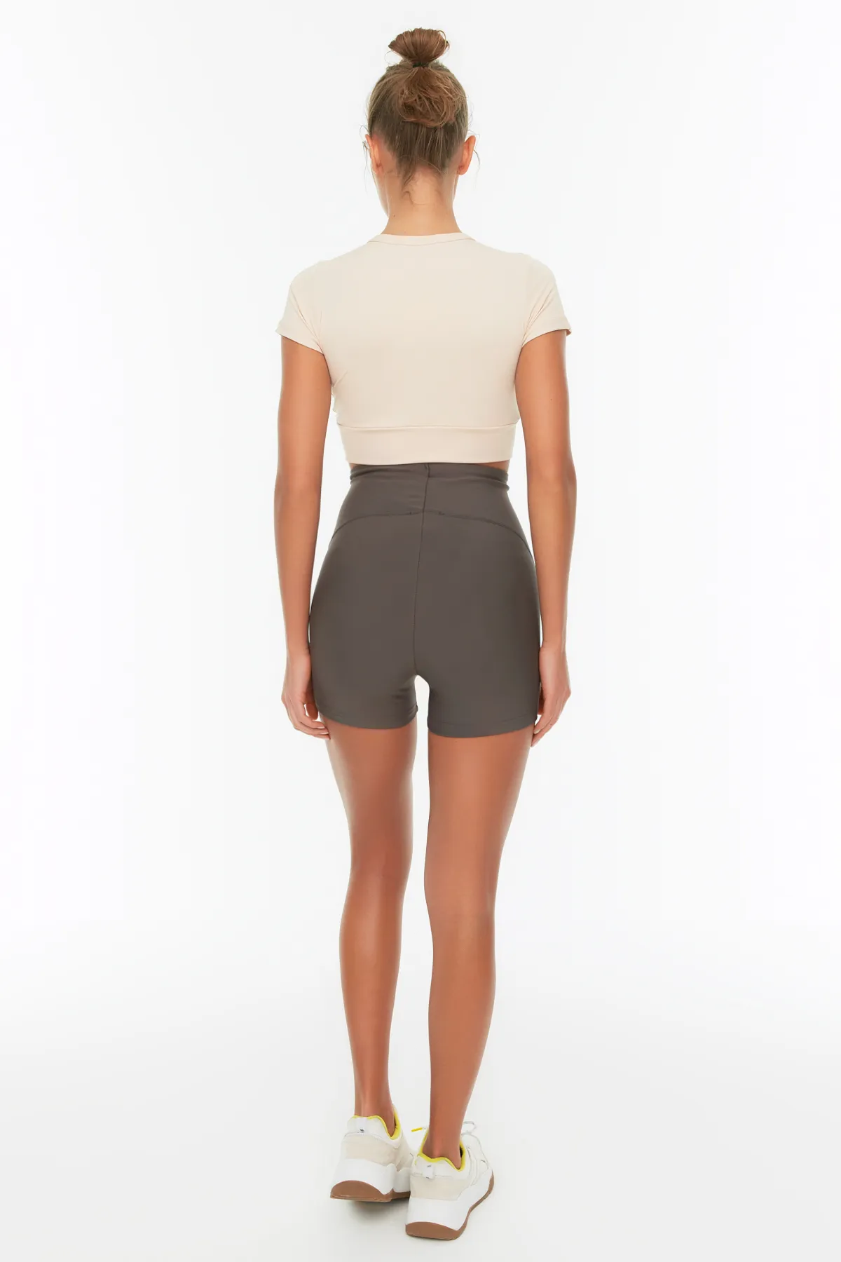 Trendyol Collection  Smoked Recovery Strick-Sportshorts - Kurze Tights TWOSS21SR0545