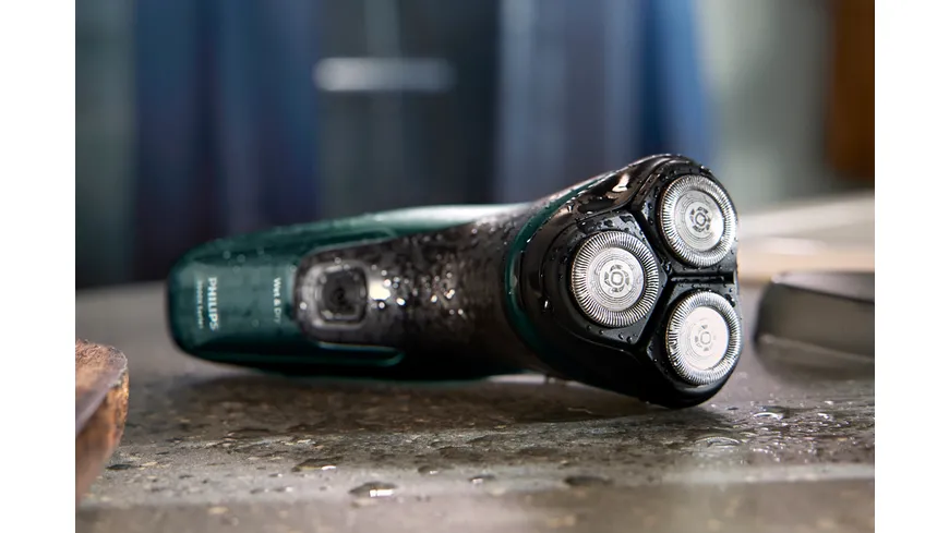 PHILIPS Rasierer Shaving 3 Heads X3002/00 dunkles Waldgrün