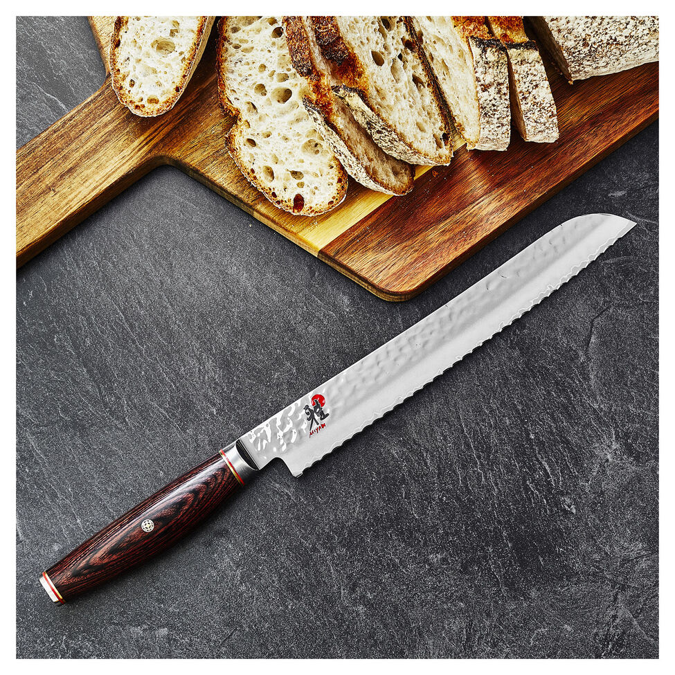 Brotmesser 23 cm, Wellenschliff